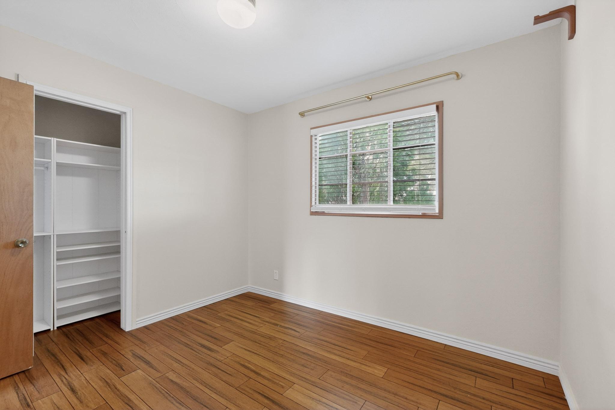 1722 Vermont Street NE