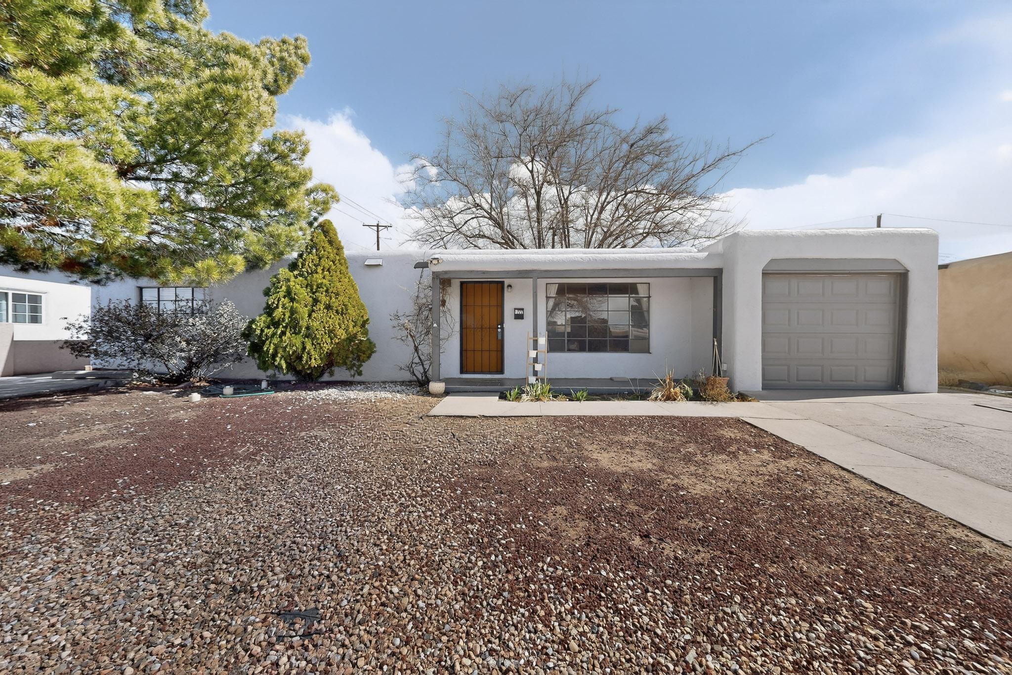 1722 Vermont Street NE