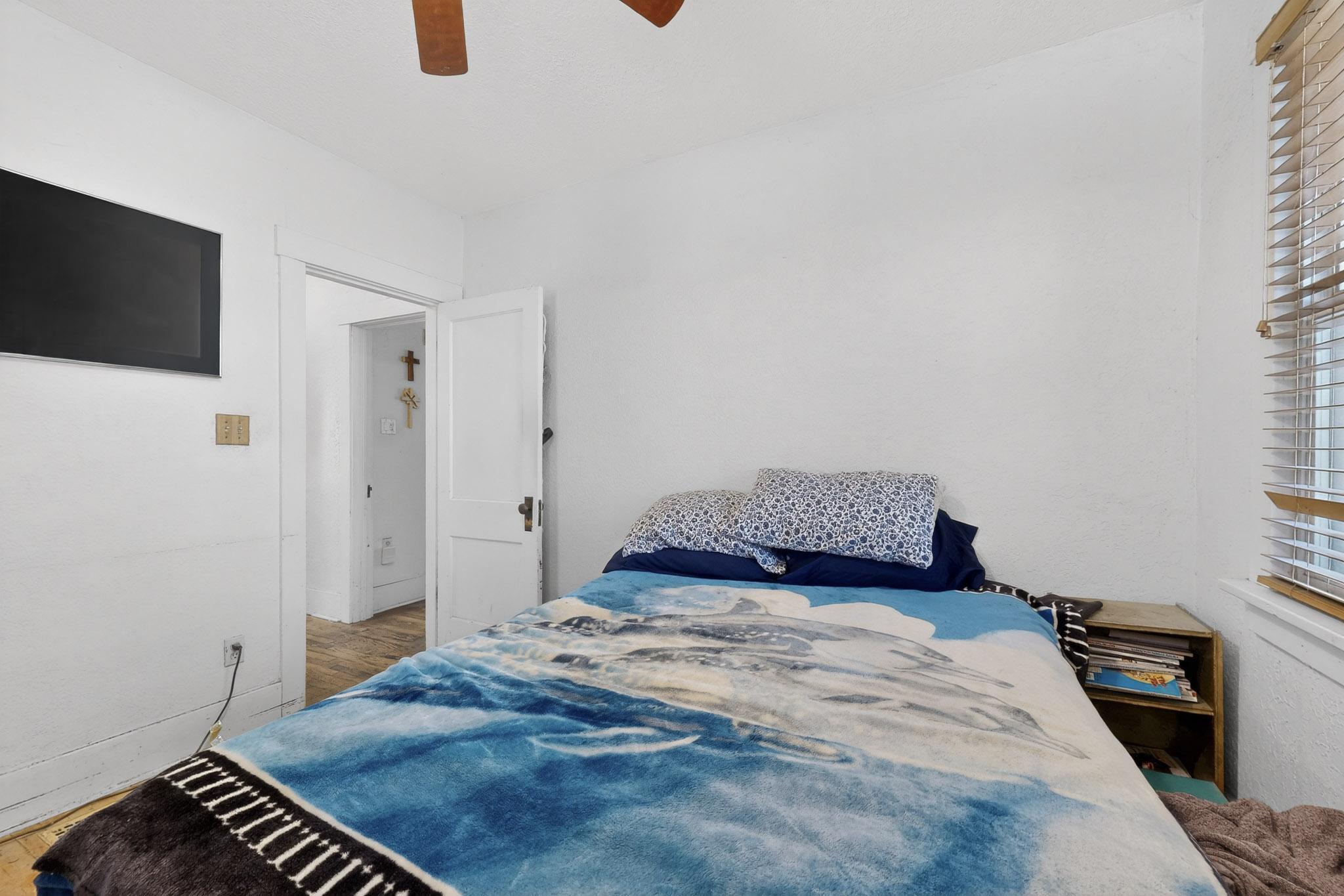 1504 6th Street NW
