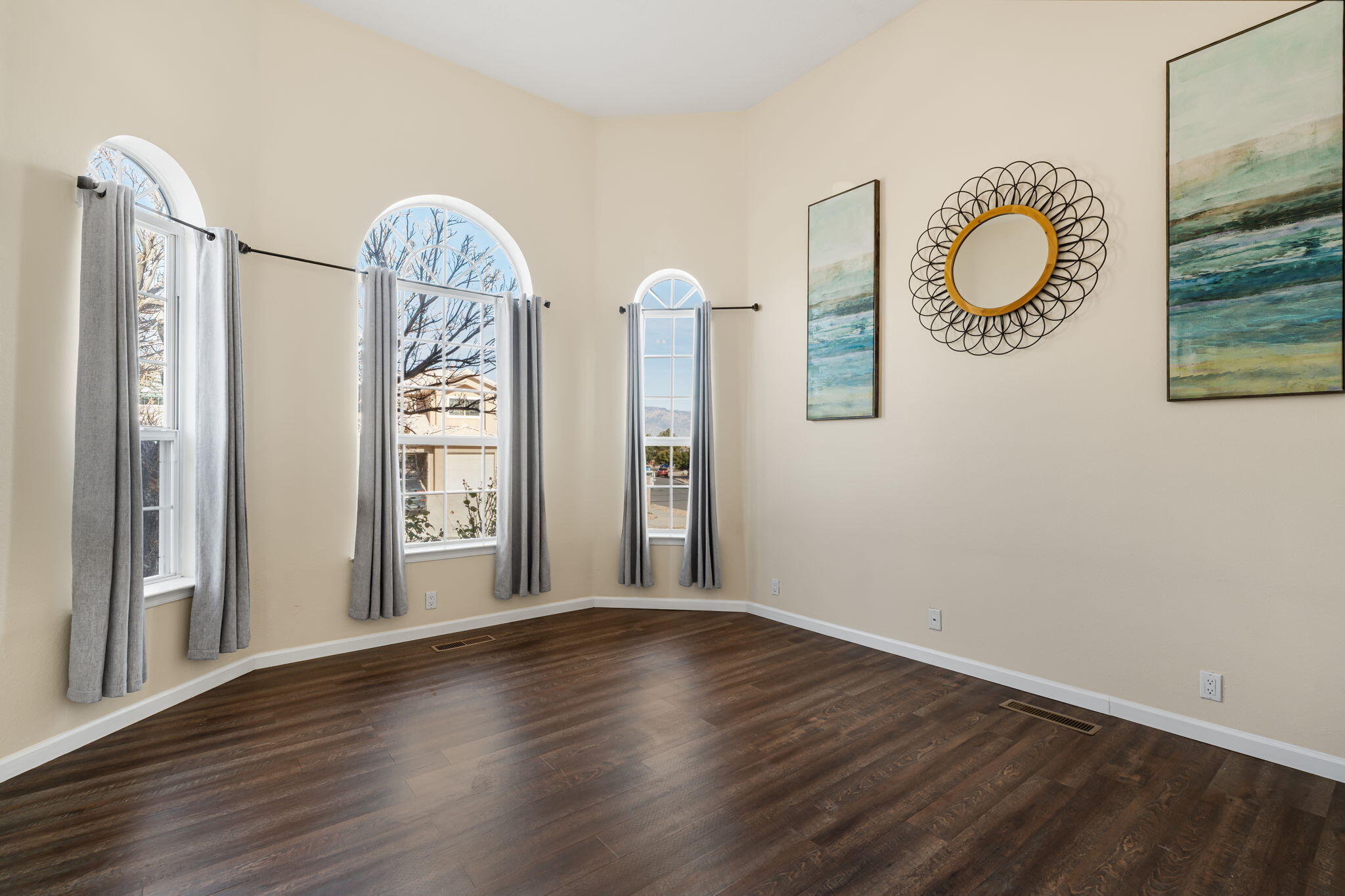 8101 Rancho Lago Court NW