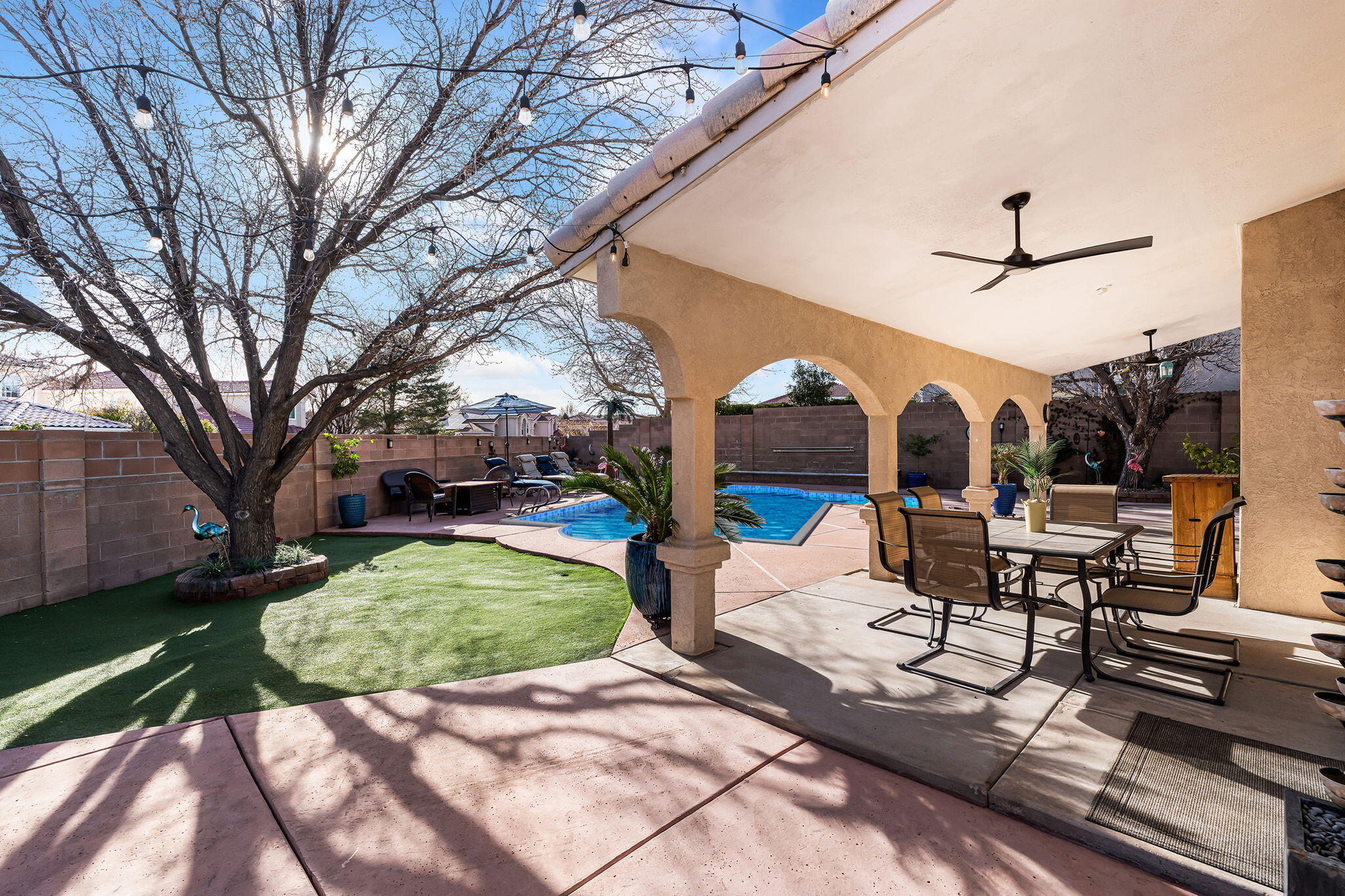 8101 Rancho Lago Court NW