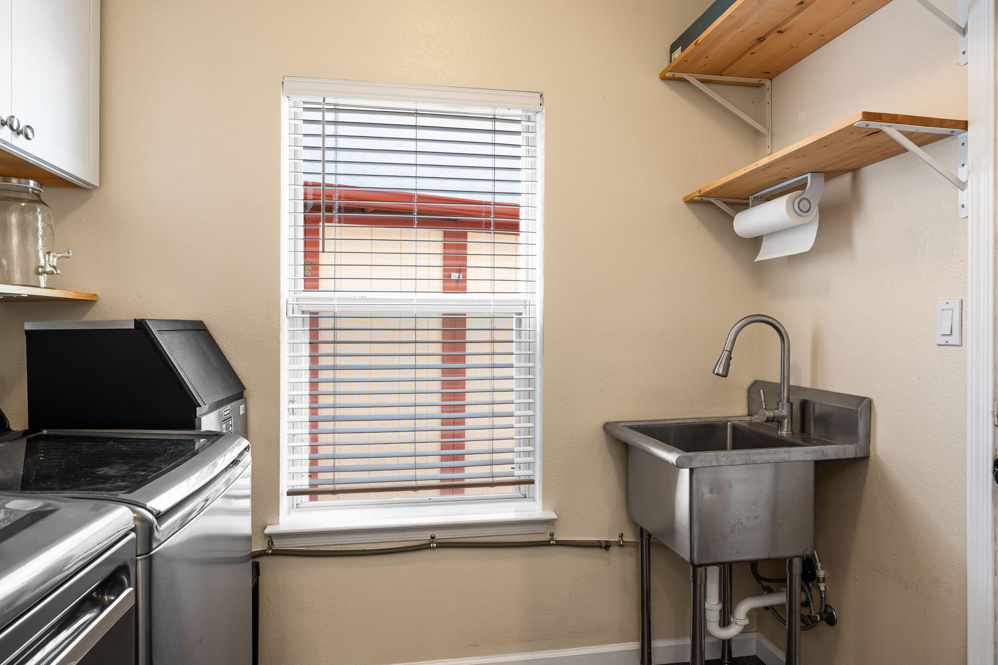 8101 Rancho Lago Court NW