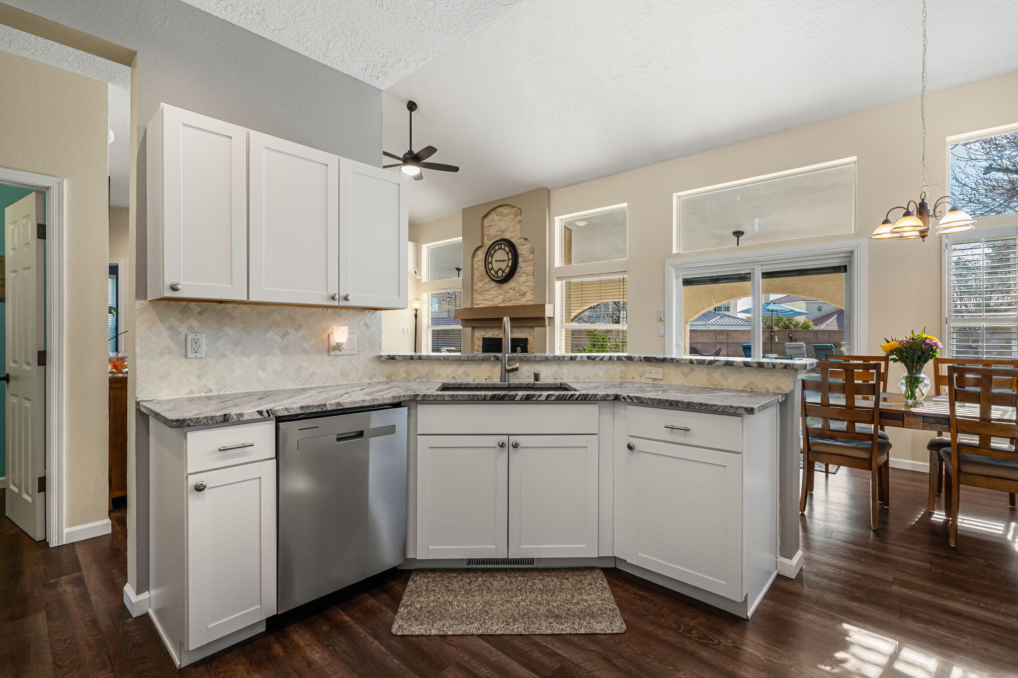 8101 Rancho Lago Court NW