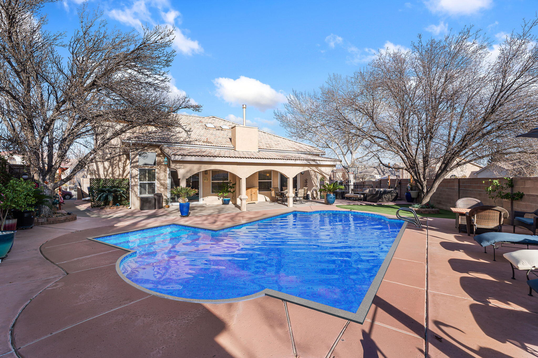 8101 Rancho Lago Court NW