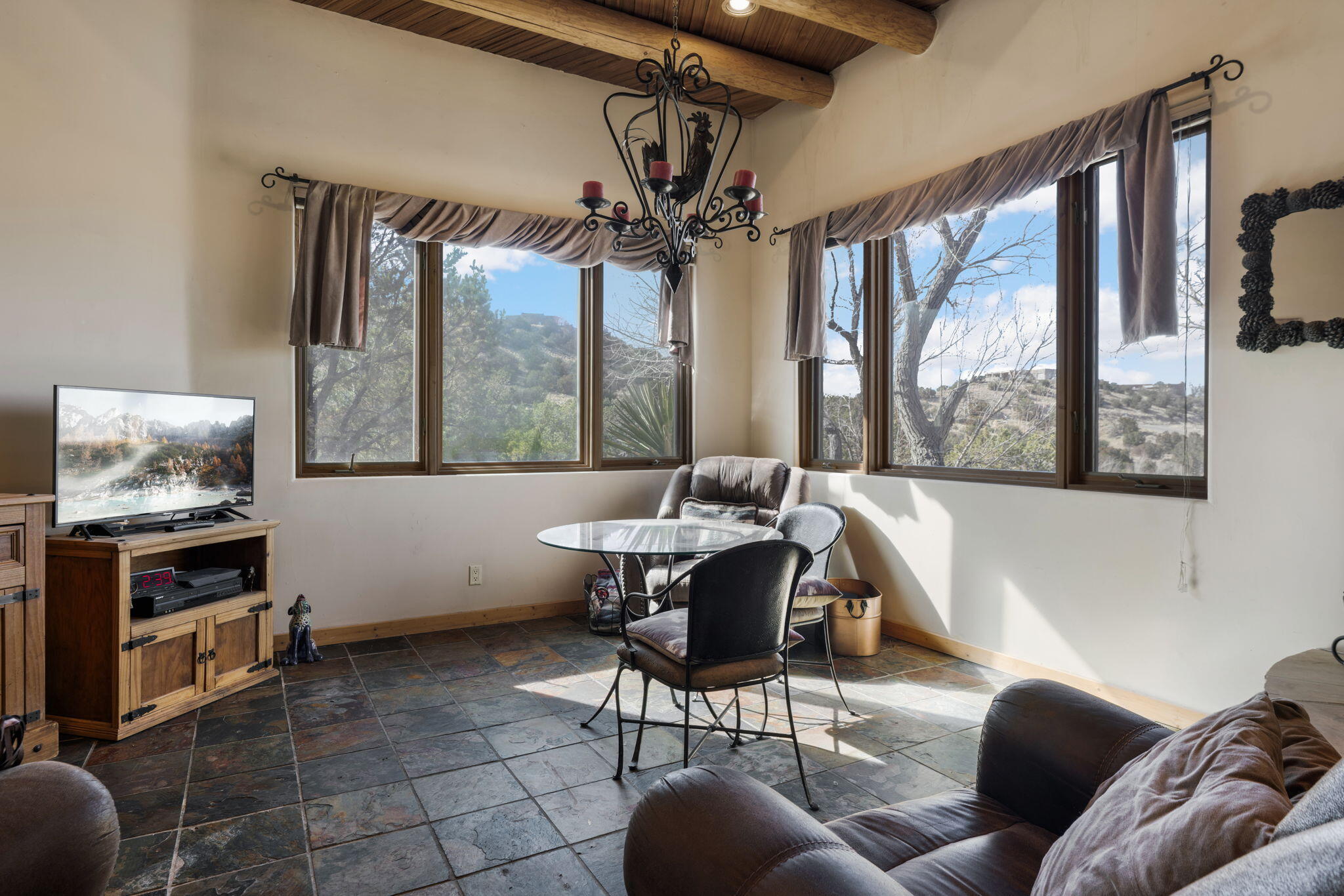 28 Sandia Lane