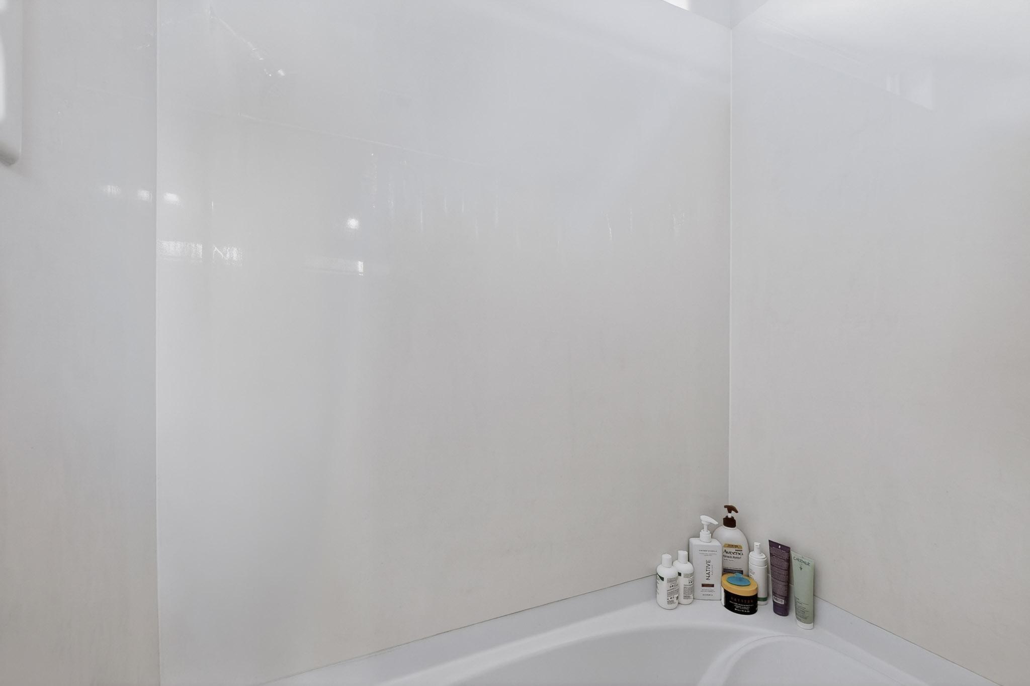 3517 Llano Vista Loop NE