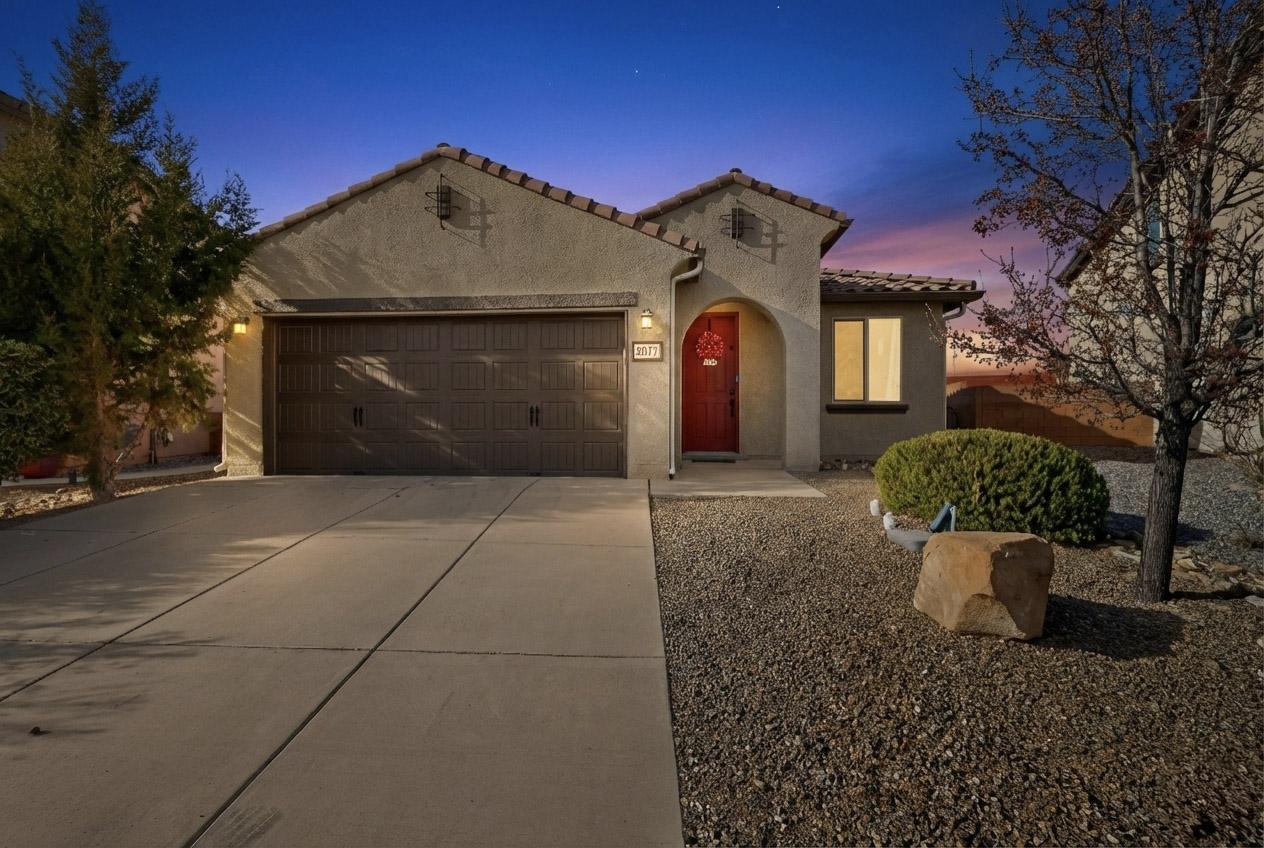 3517 Llano Vista Loop NE