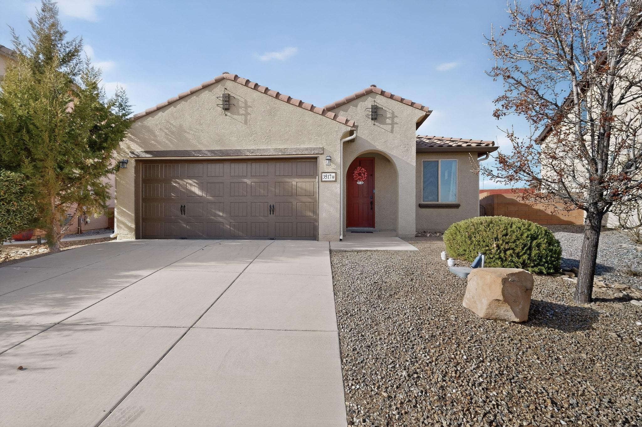 3517 Llano Vista Loop NE