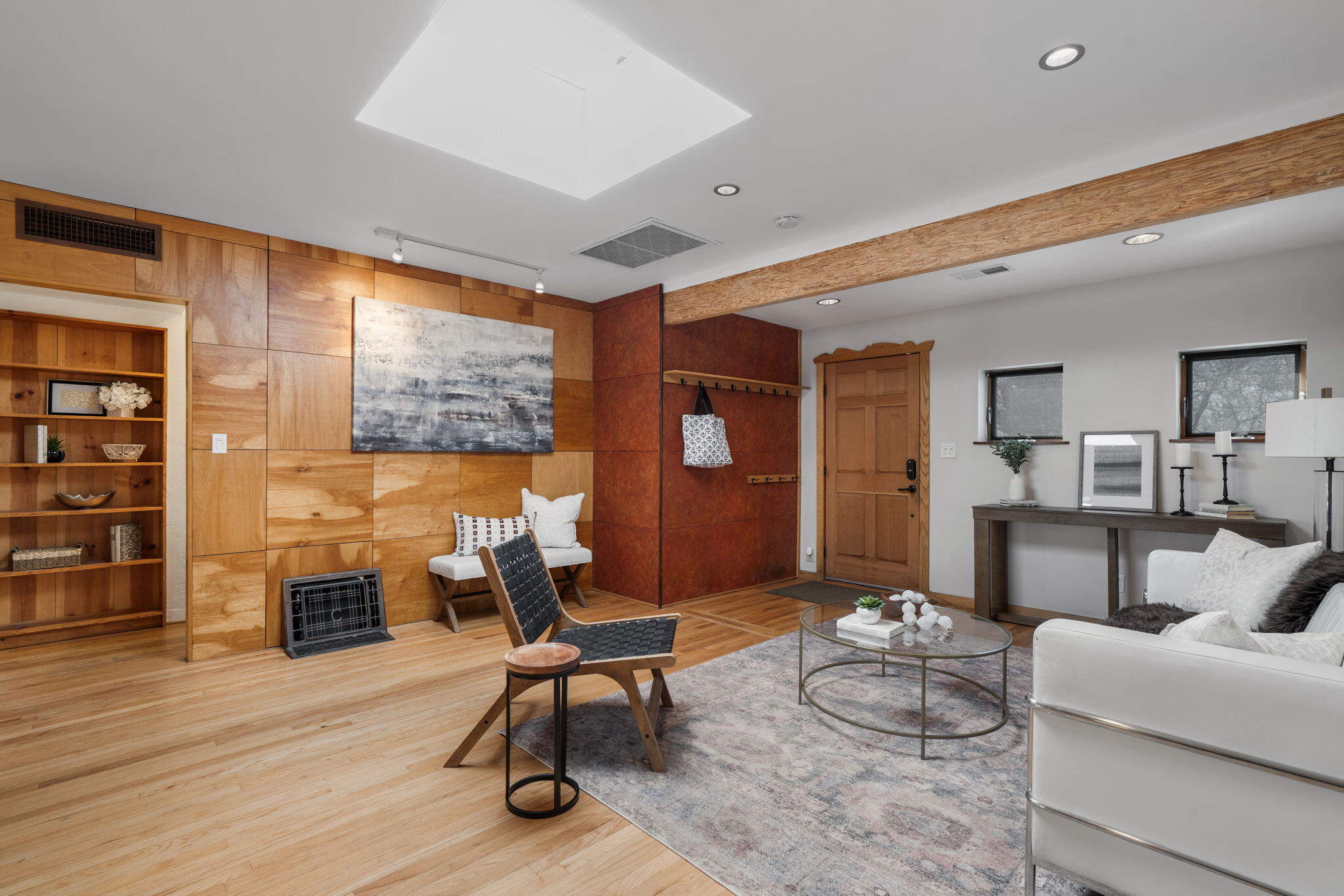 322 AMHERST Drive SE