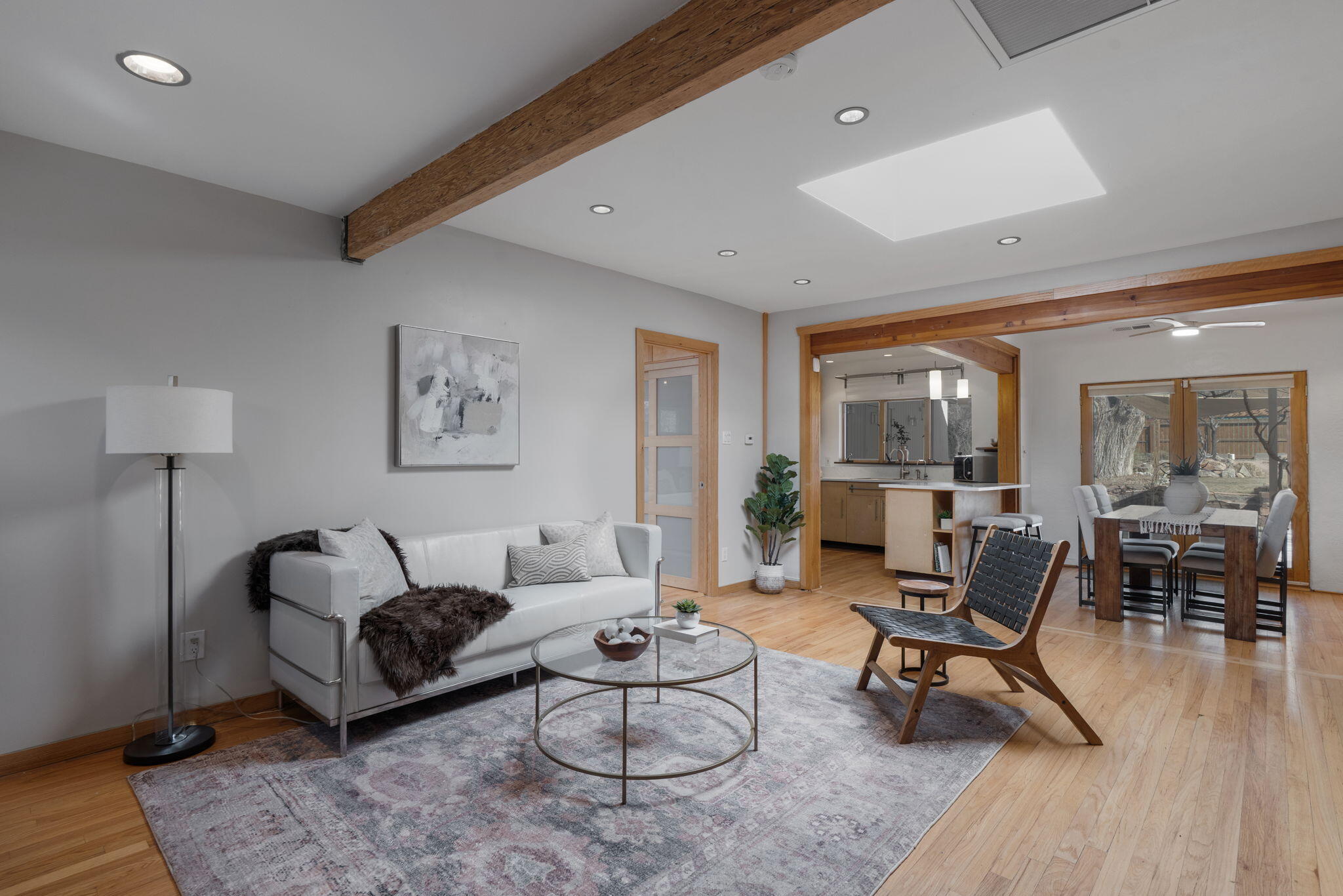 322 AMHERST Drive SE