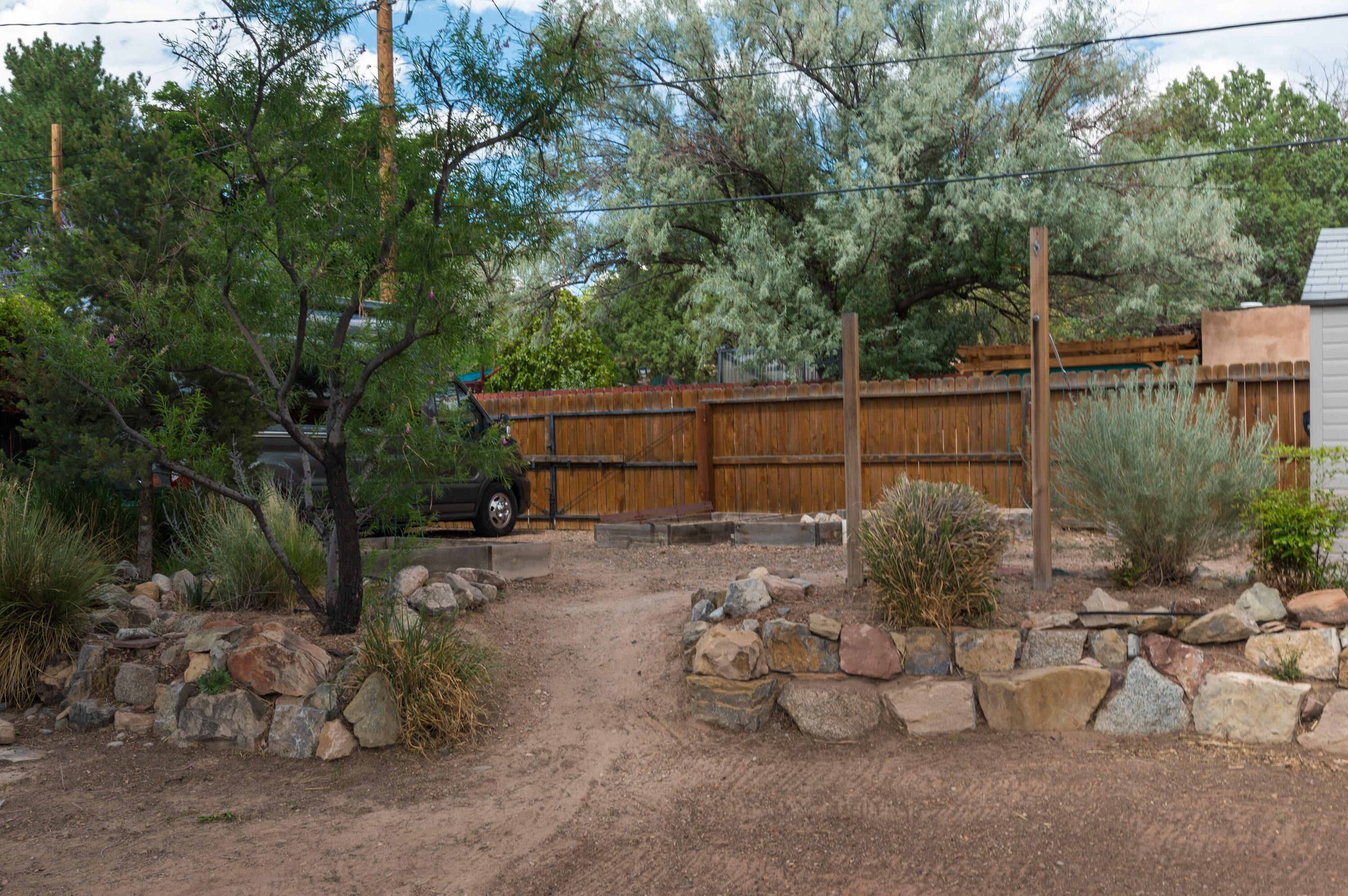 322 AMHERST Drive SE