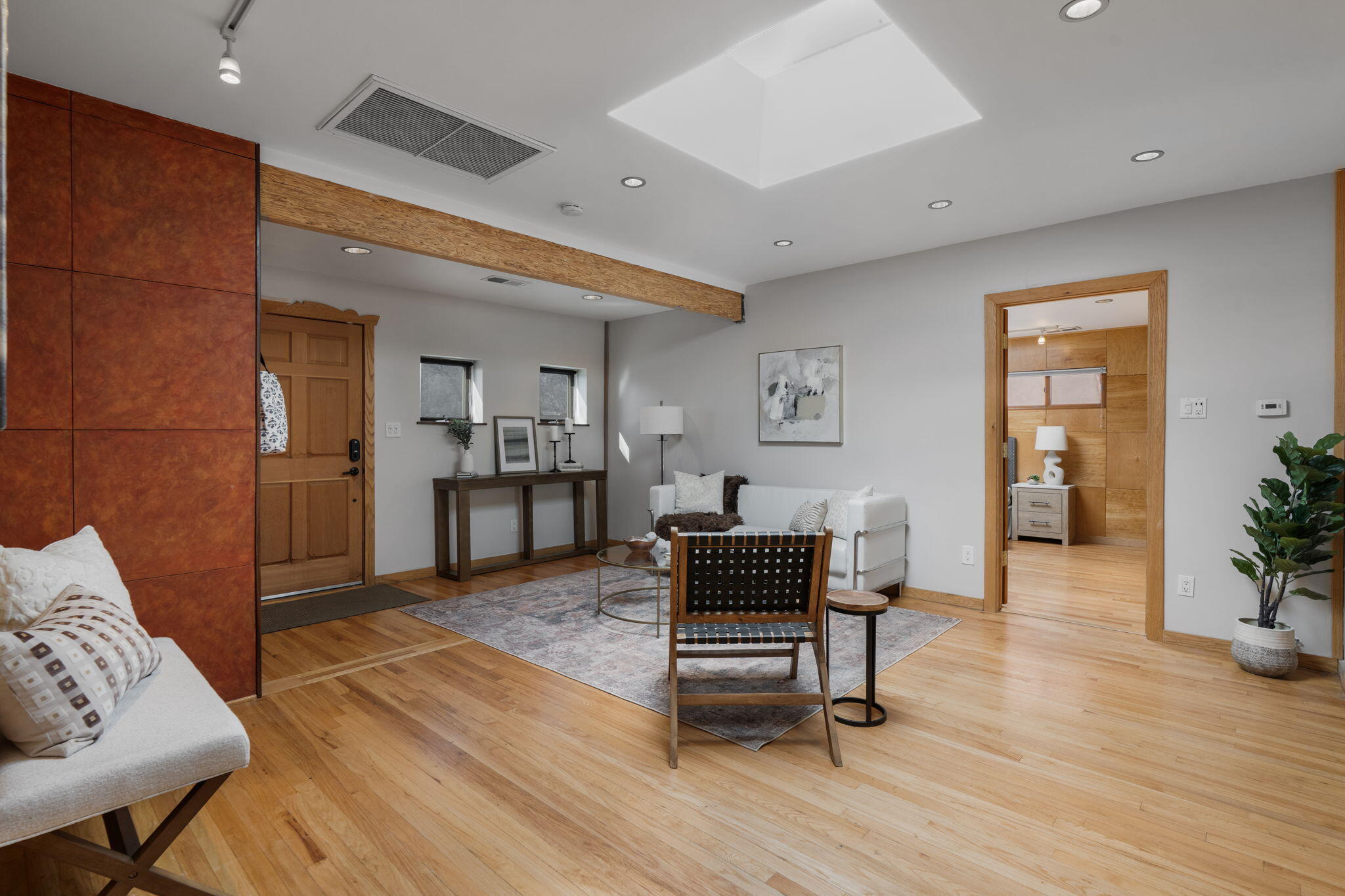 322 AMHERST Drive SE