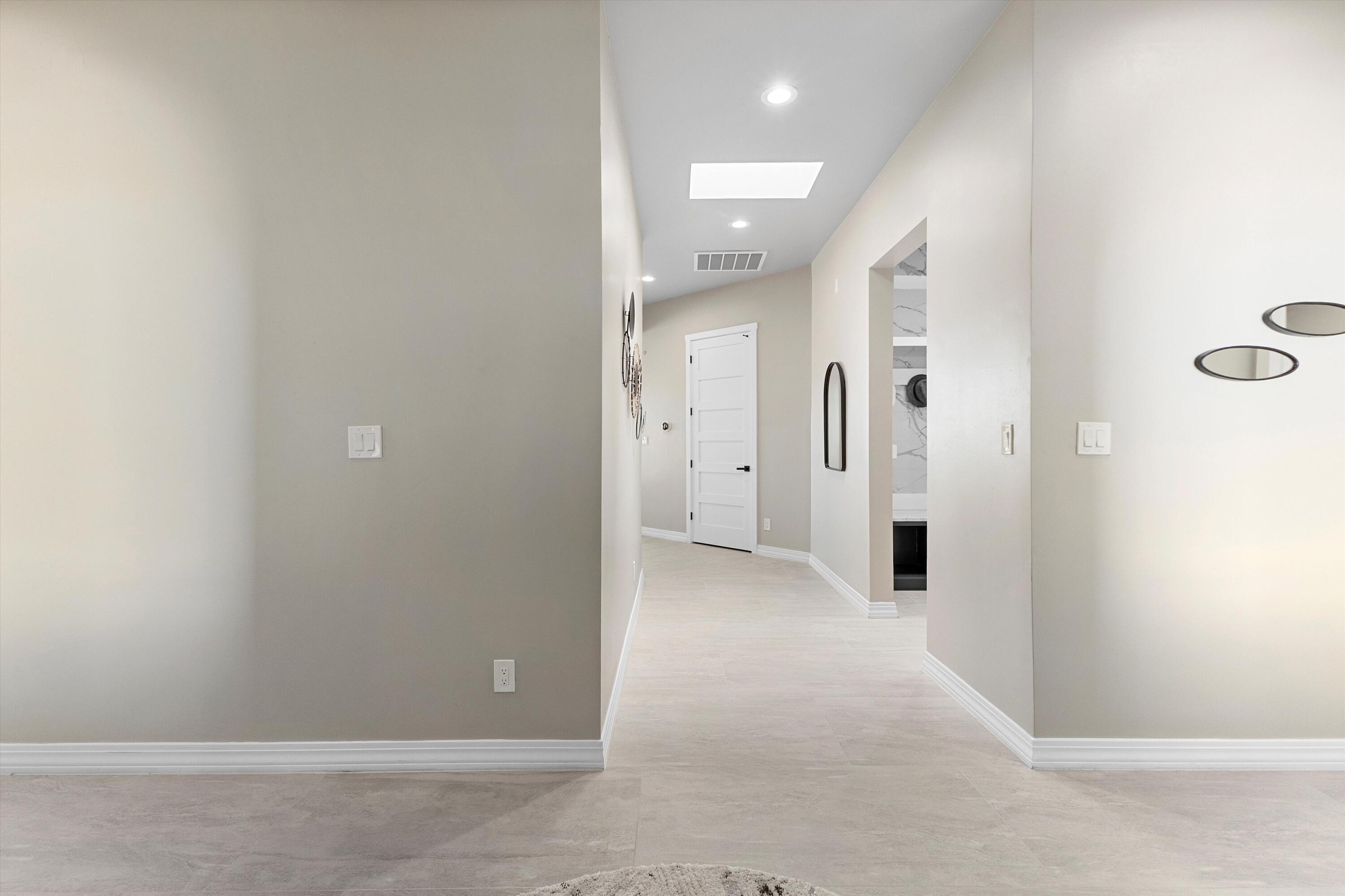 6608 Petirrojo Road NW