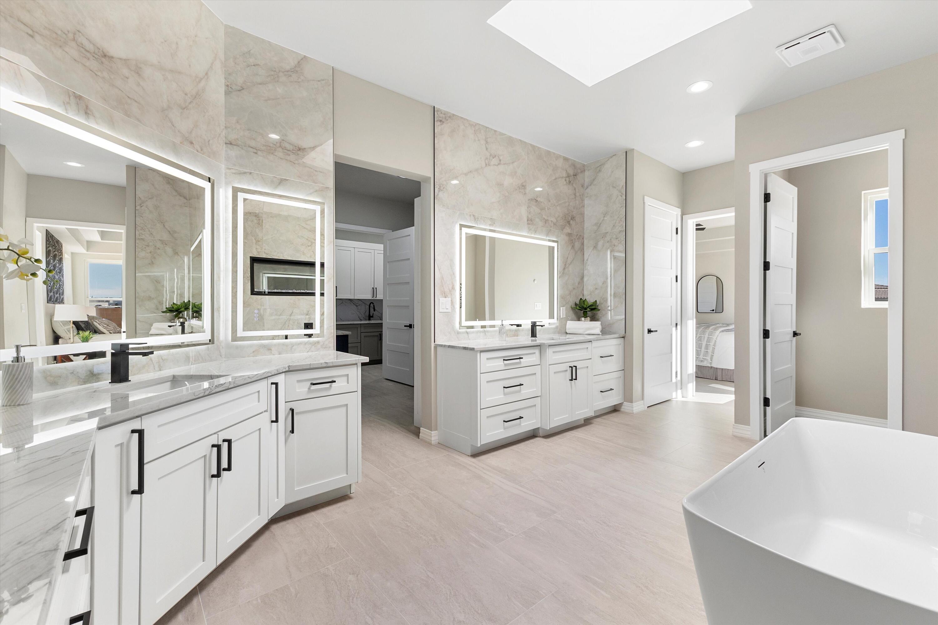 6608 Petirrojo Road NW