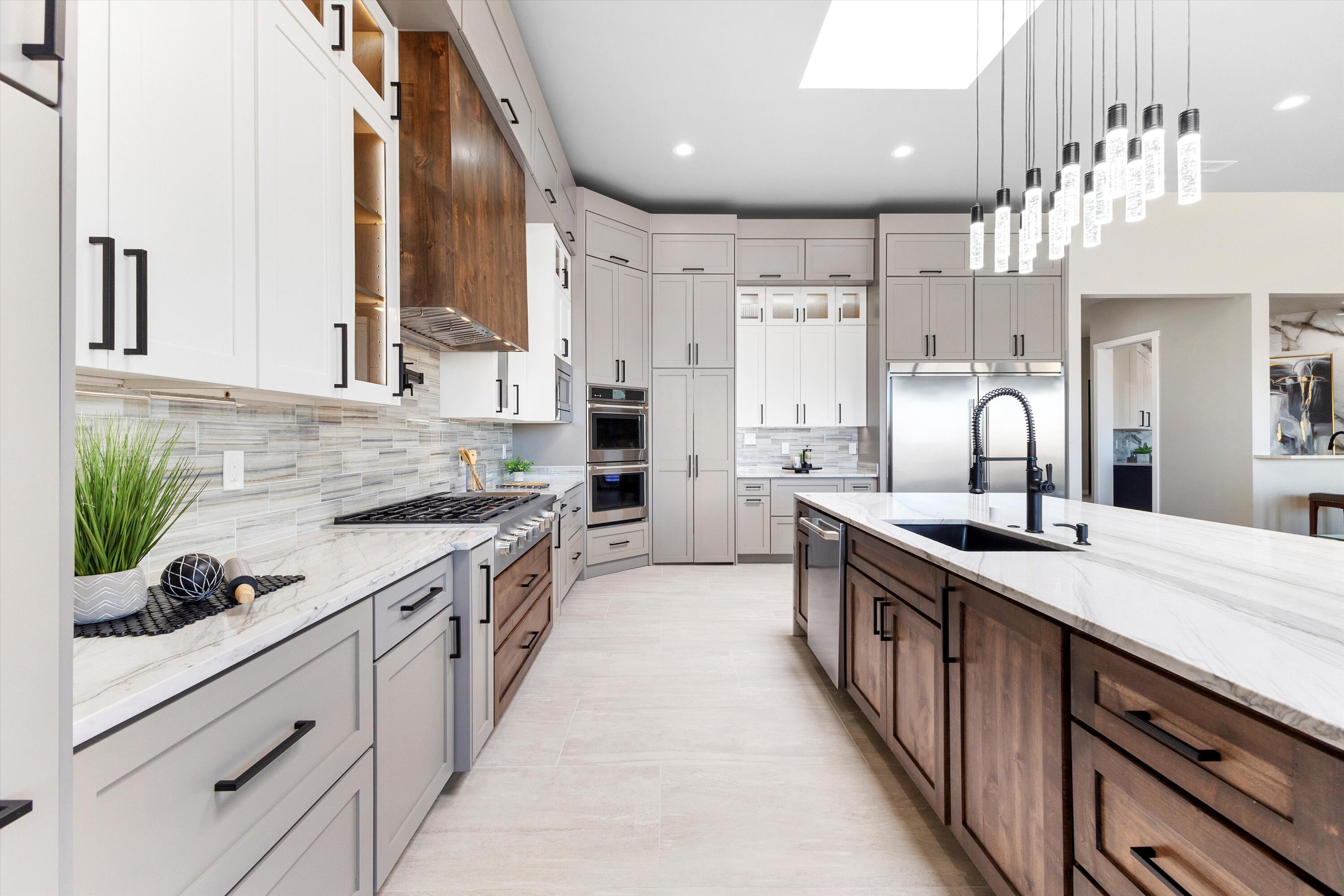 6608 Petirrojo Road NW