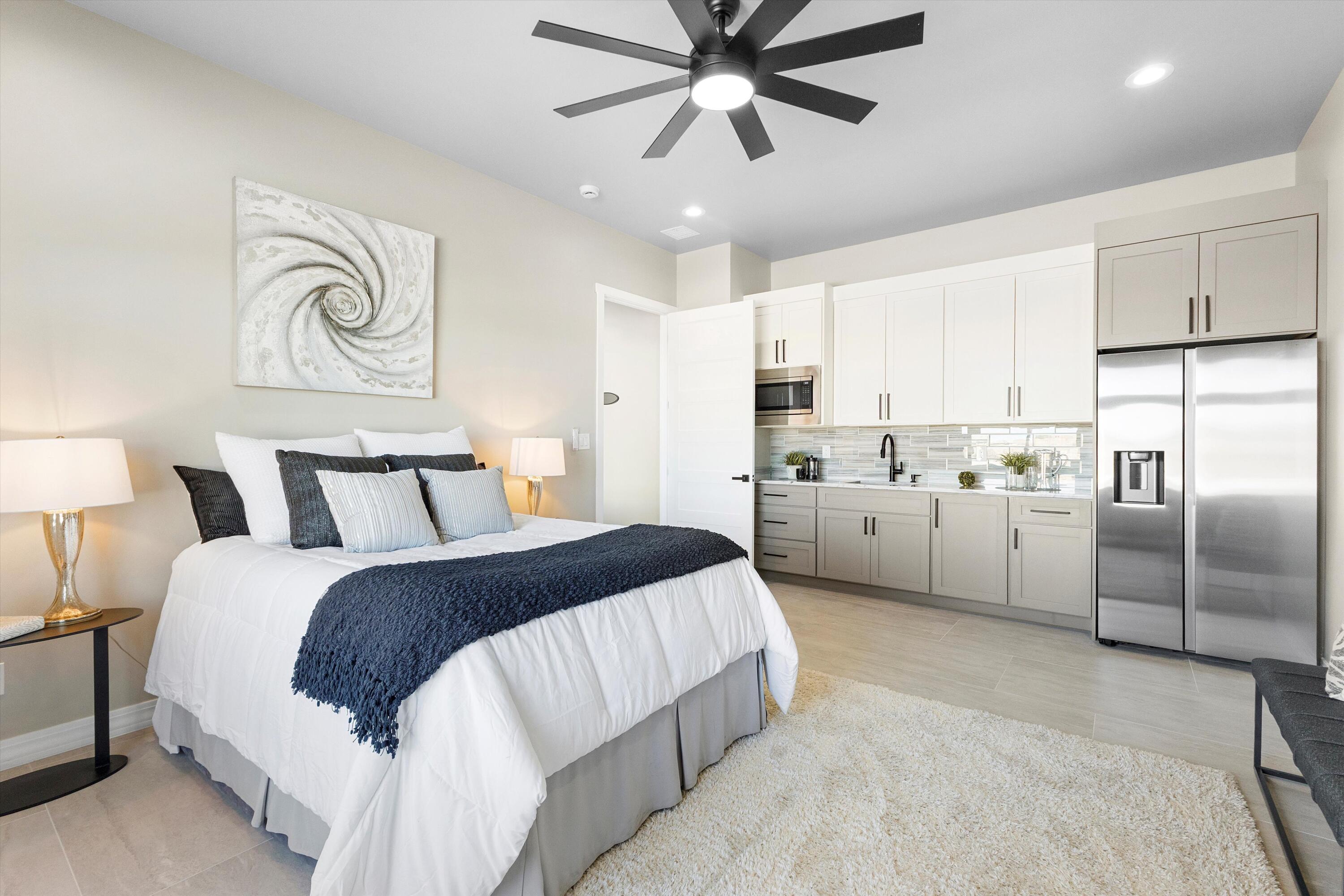 6608 Petirrojo Road NW