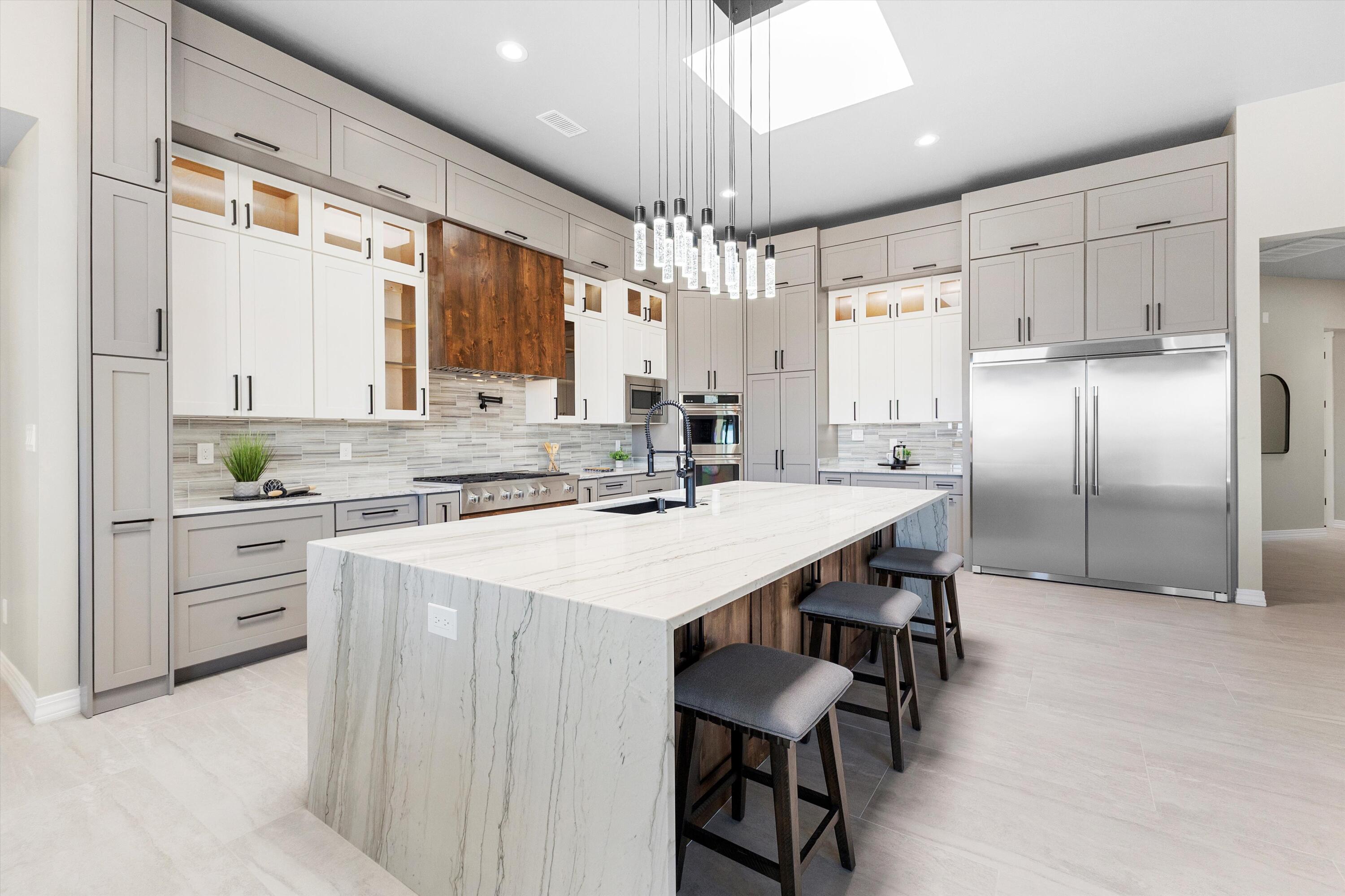 6608 Petirrojo Road NW