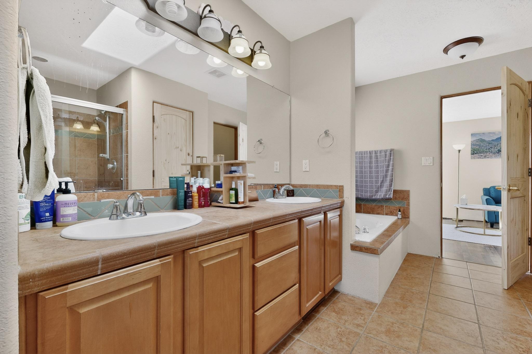 4024 Arapahoe Avenue NW