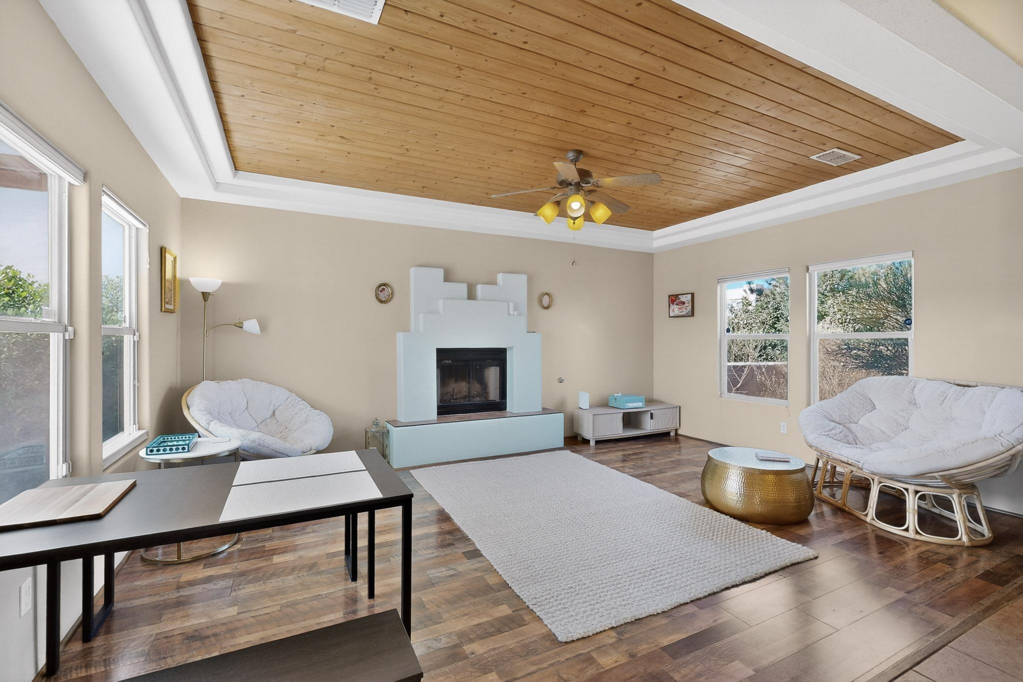 4024 Arapahoe Avenue NW