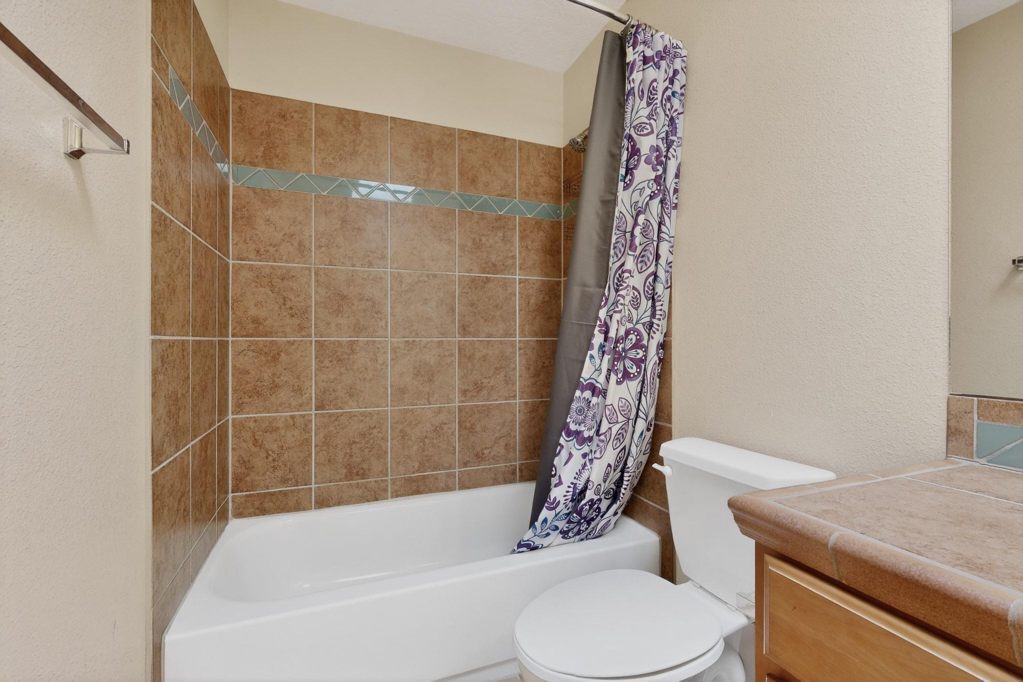 4024 Arapahoe Avenue NW