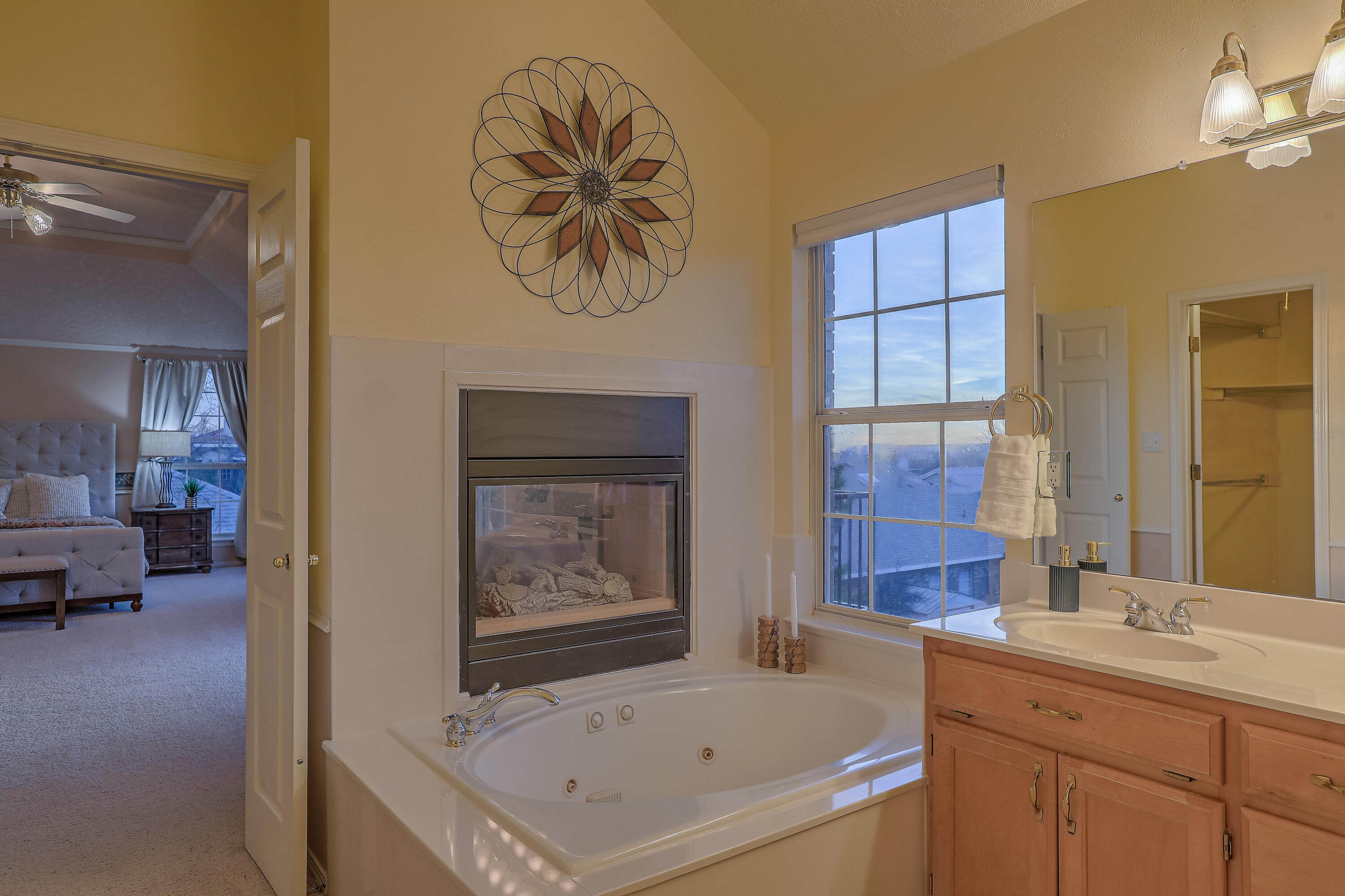 8305 Calle Soquelle NE