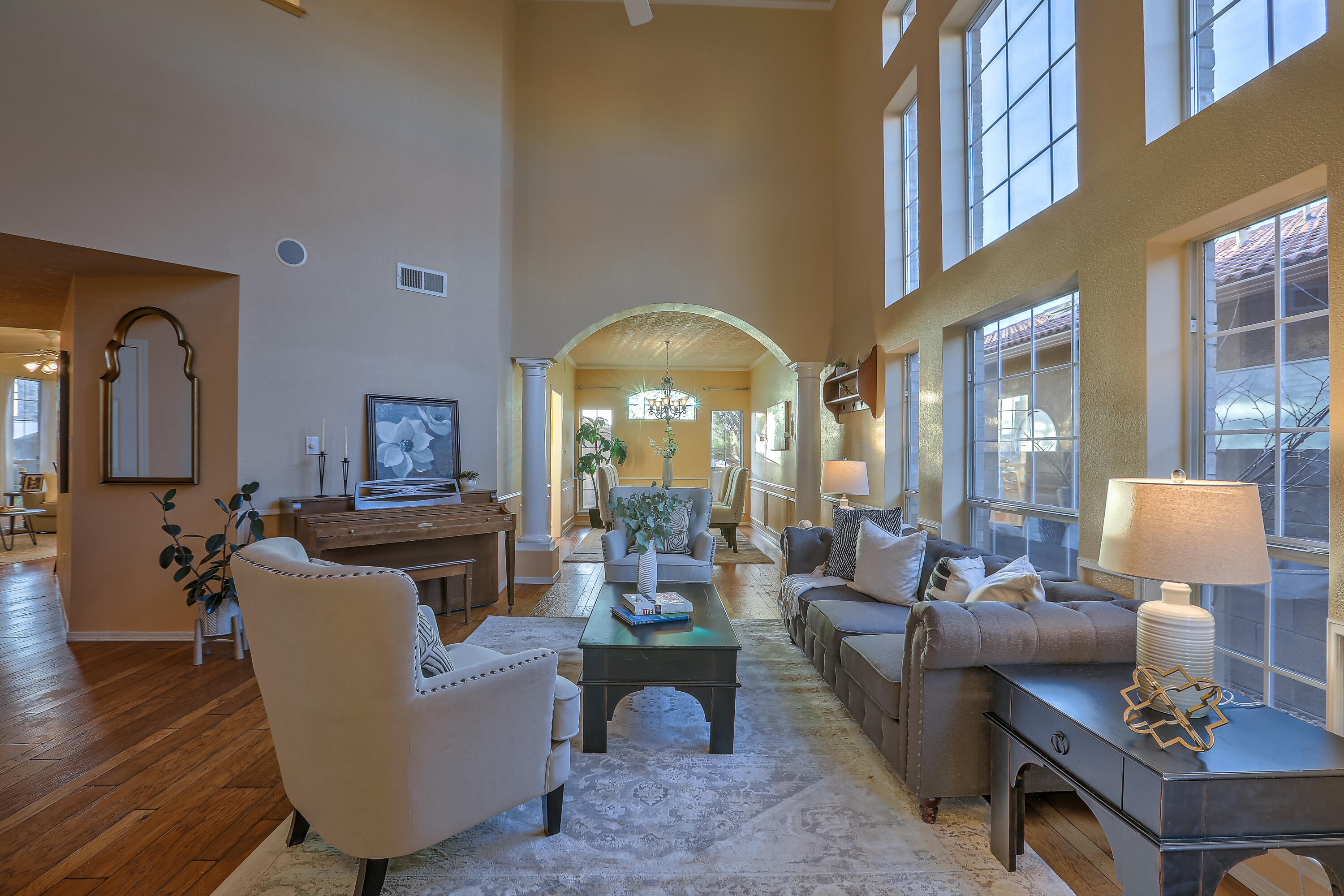 8305 Calle Soquelle NE