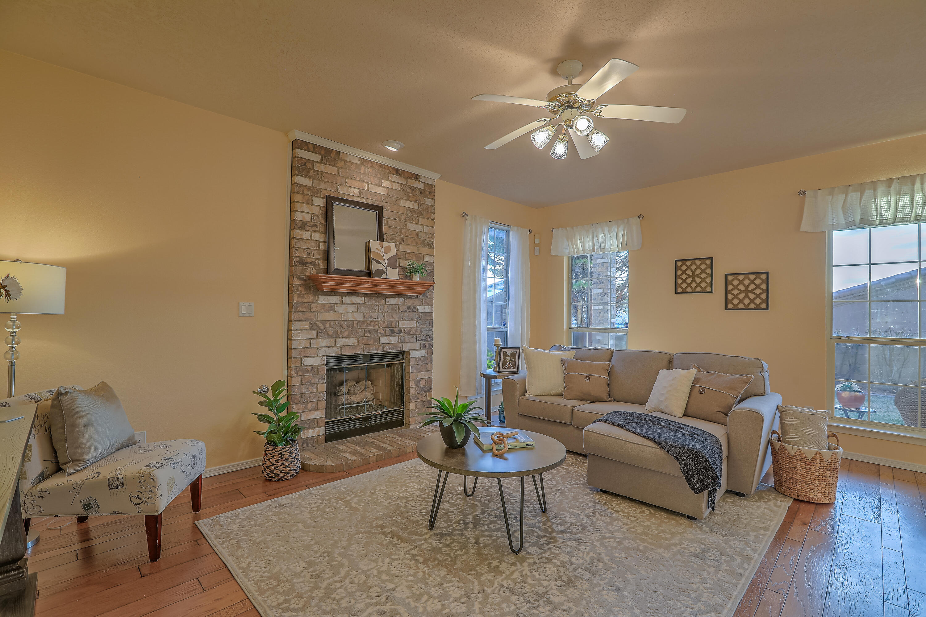 8305 Calle Soquelle NE