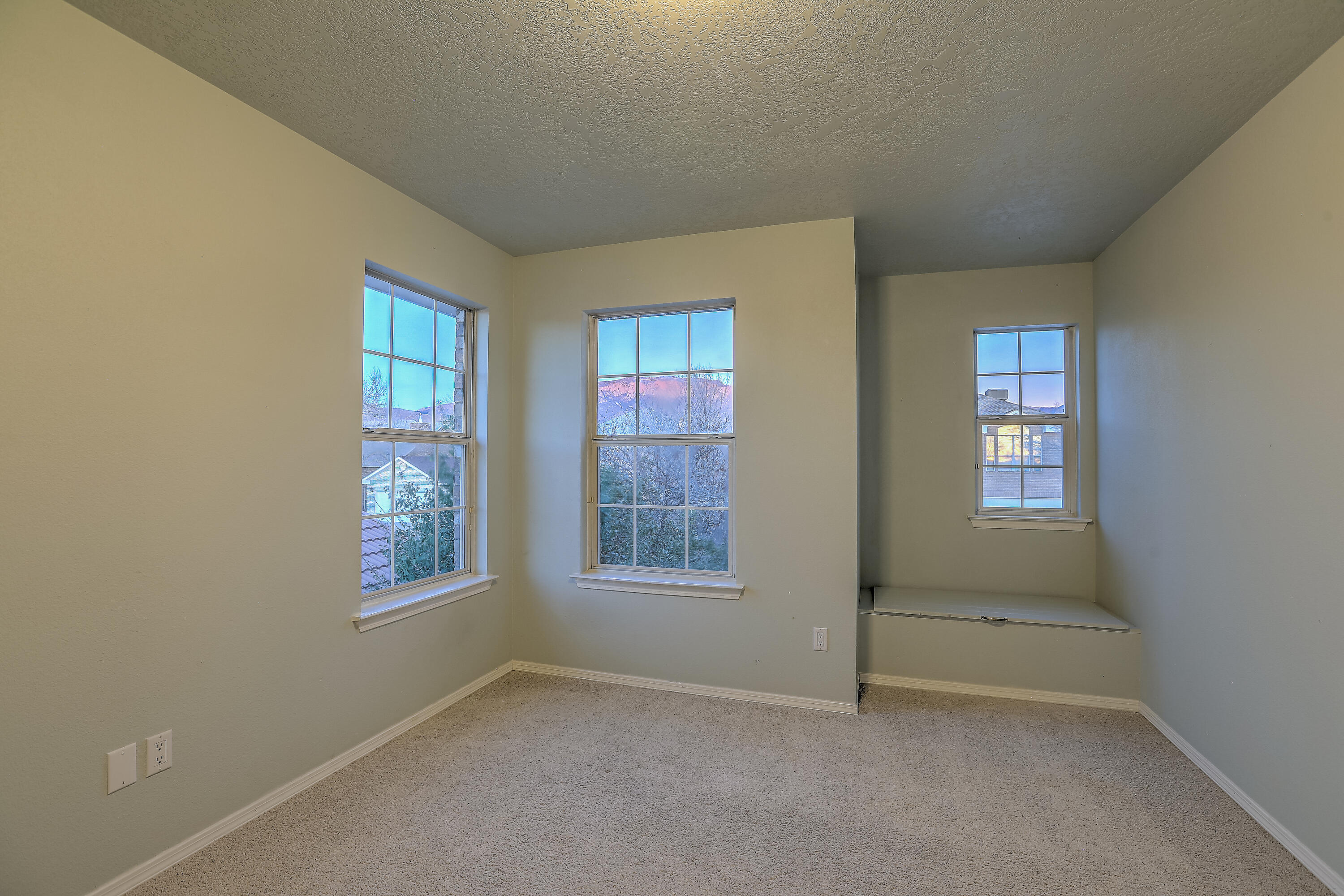 8305 Calle Soquelle NE