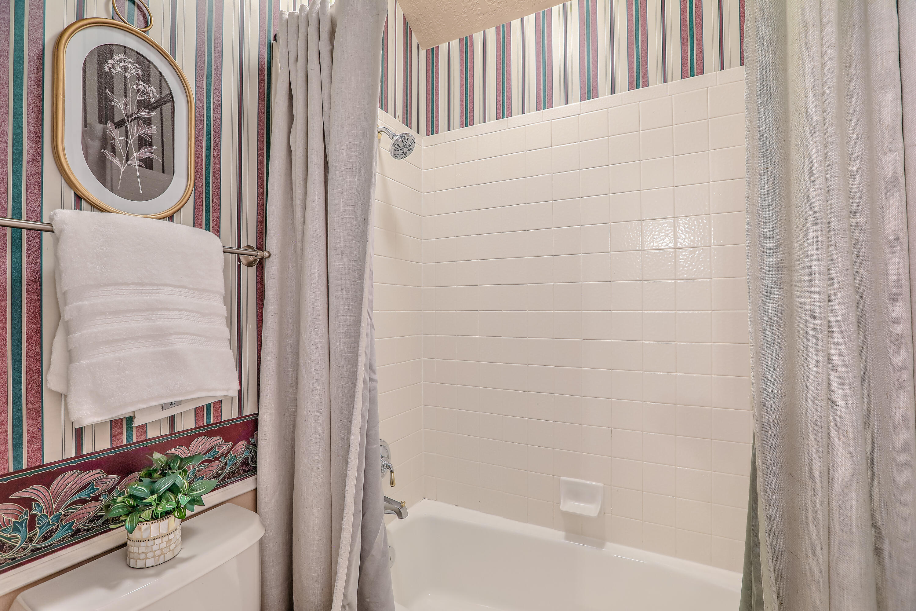 8305 Calle Soquelle NE