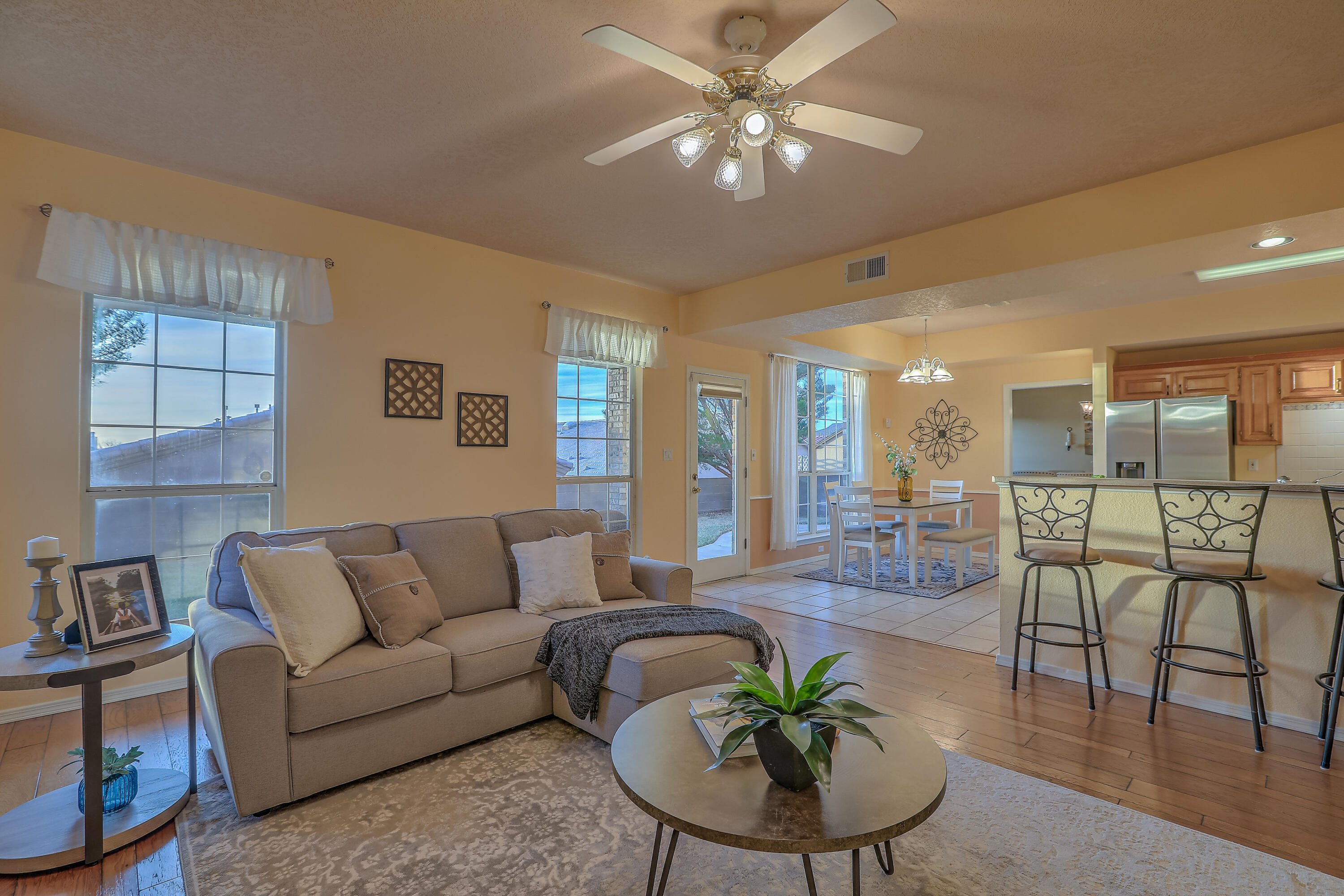 8305 Calle Soquelle NE