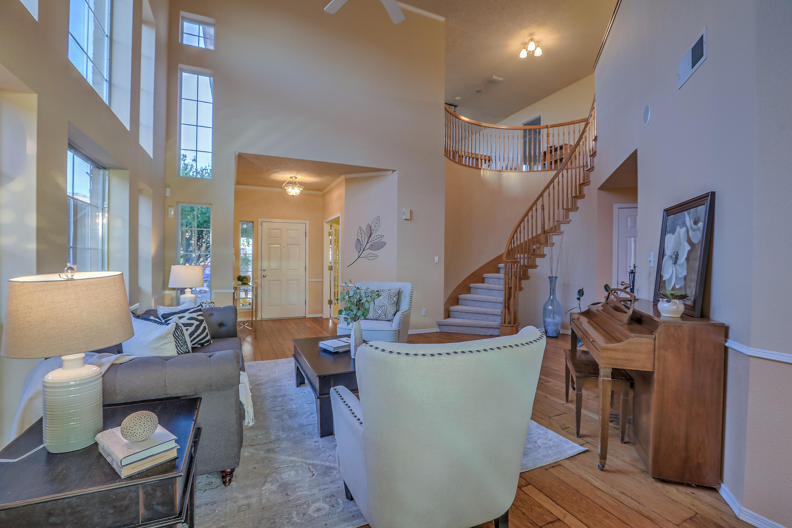 8305 Calle Soquelle NE