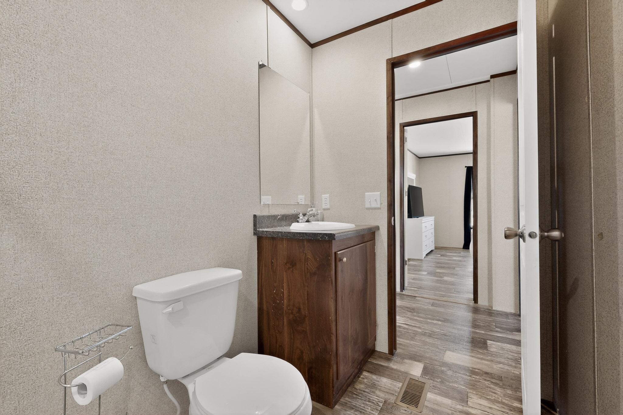 1117 W Delgado Avenue