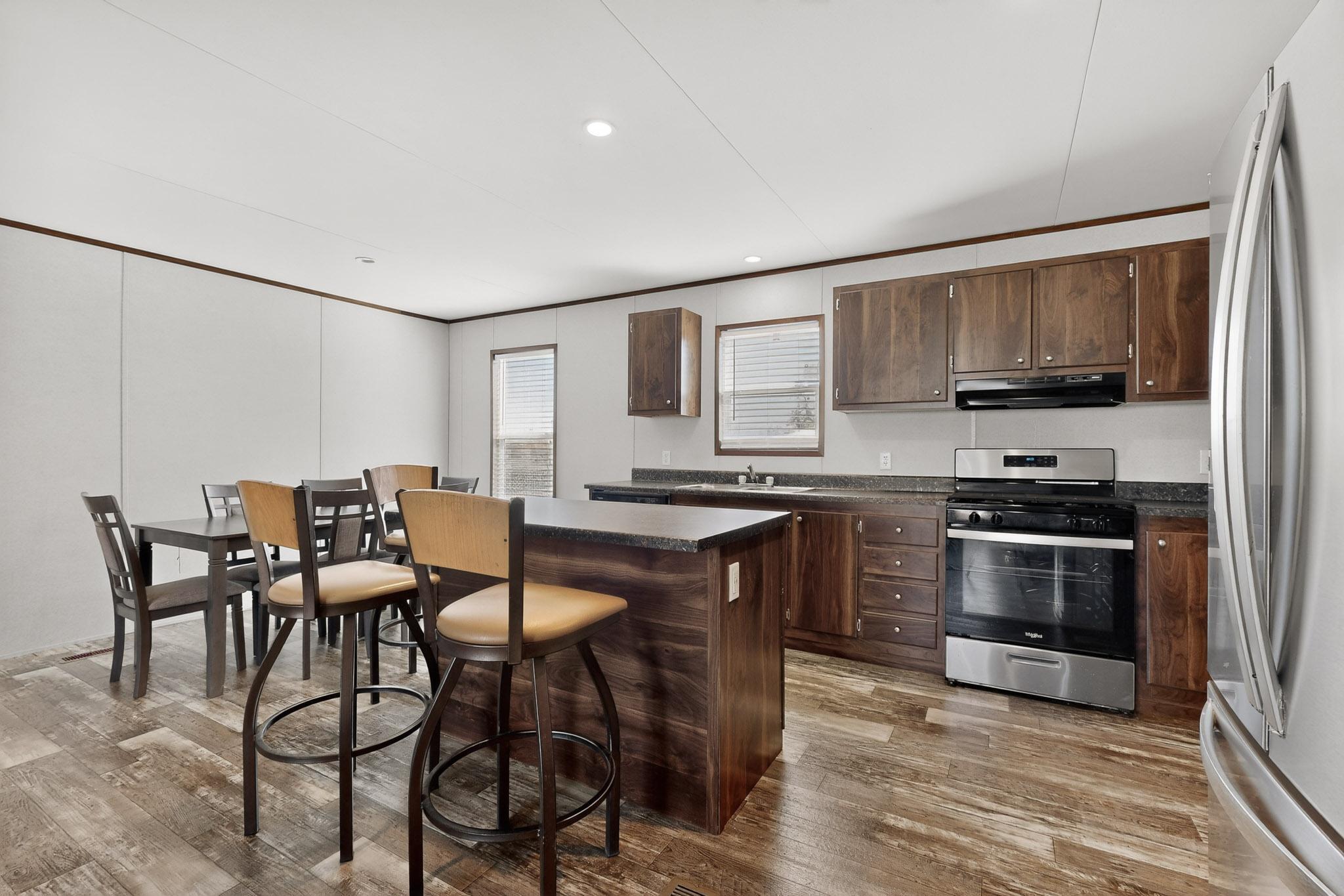 1117 W Delgado Avenue