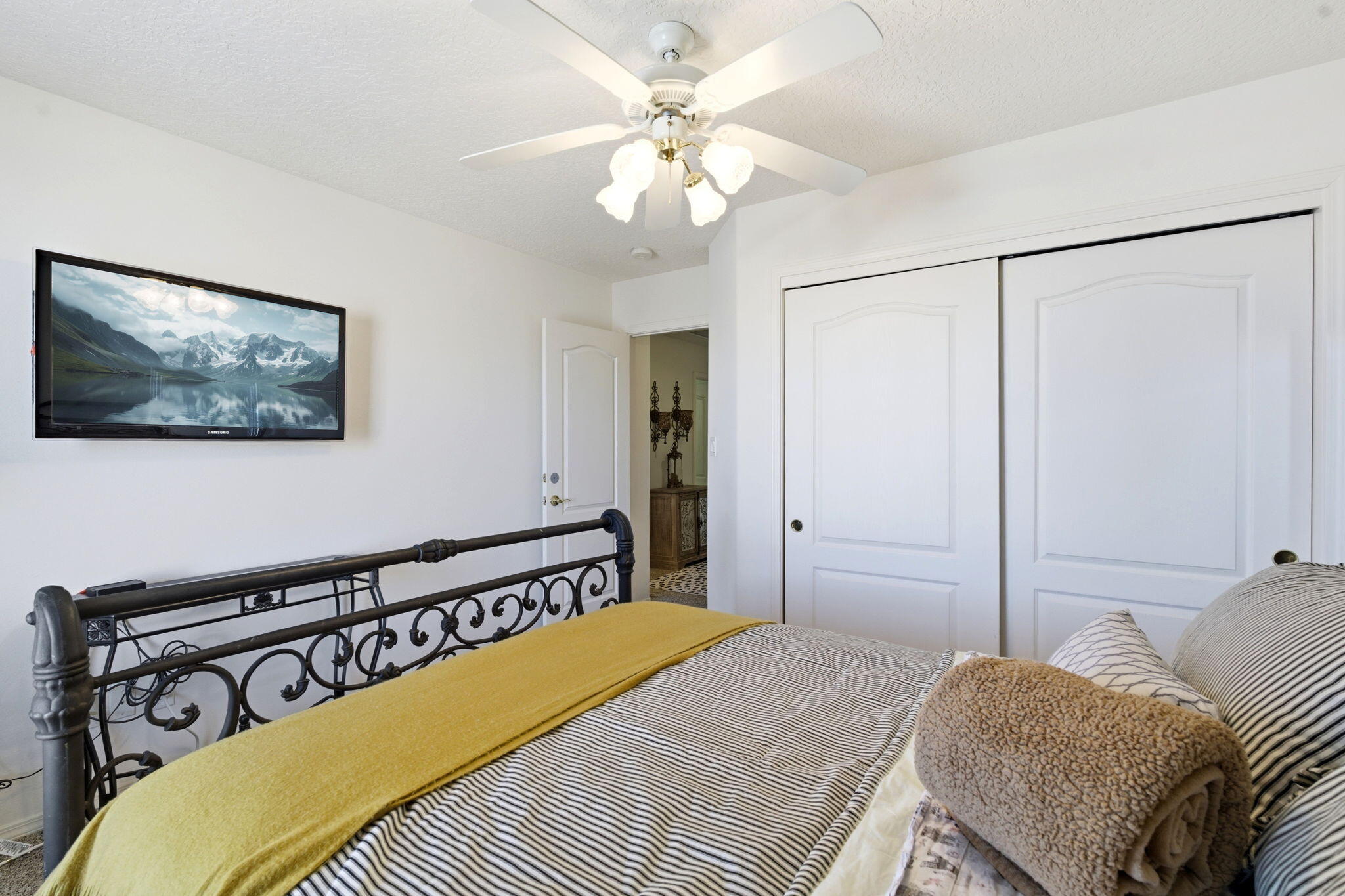 4613 Cactus Avenue NW