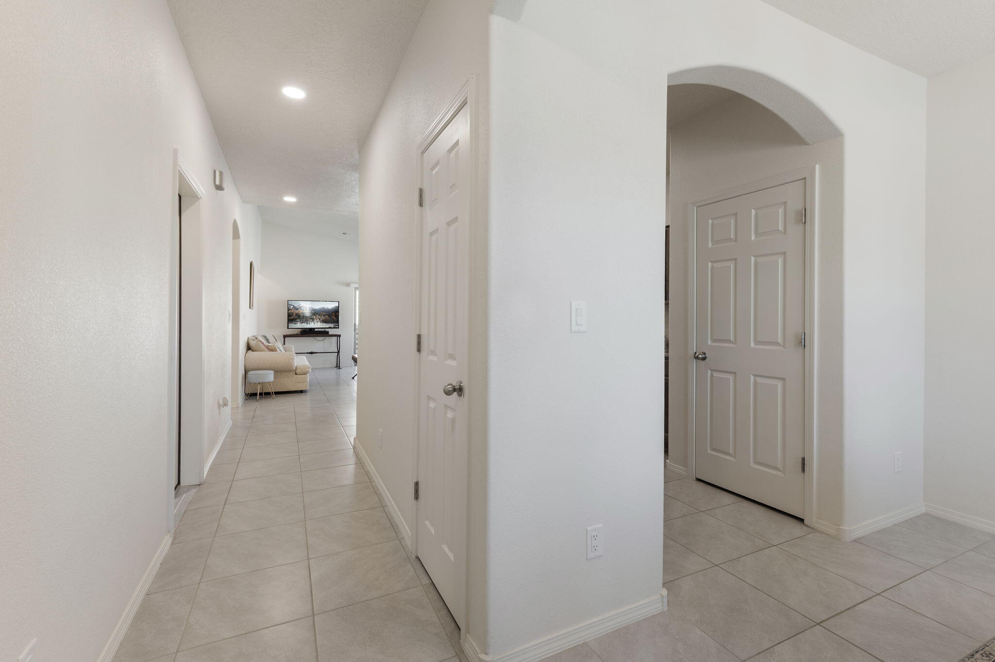 1825 Tesoro Loop NW
