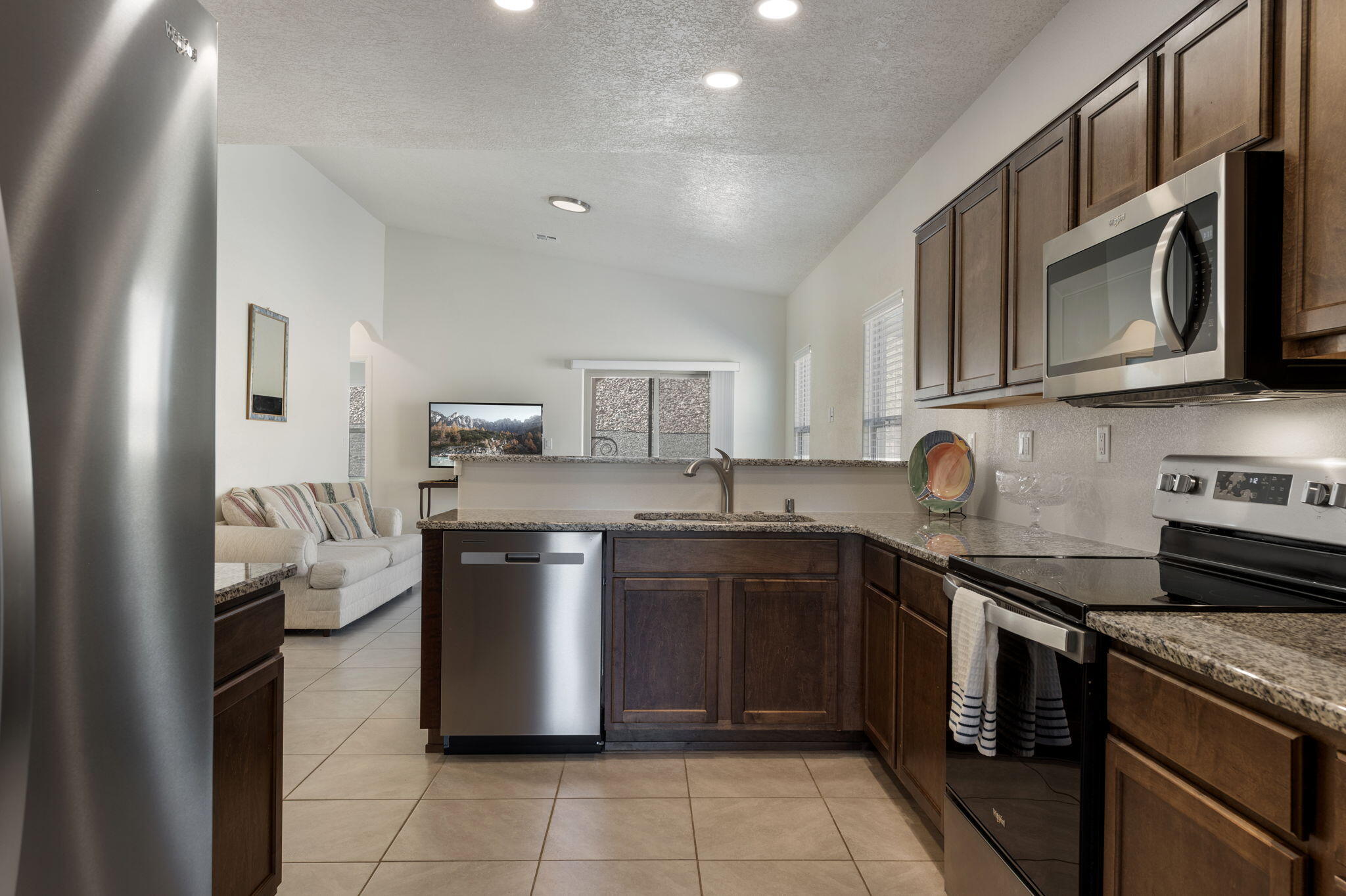 1825 Tesoro Loop NW