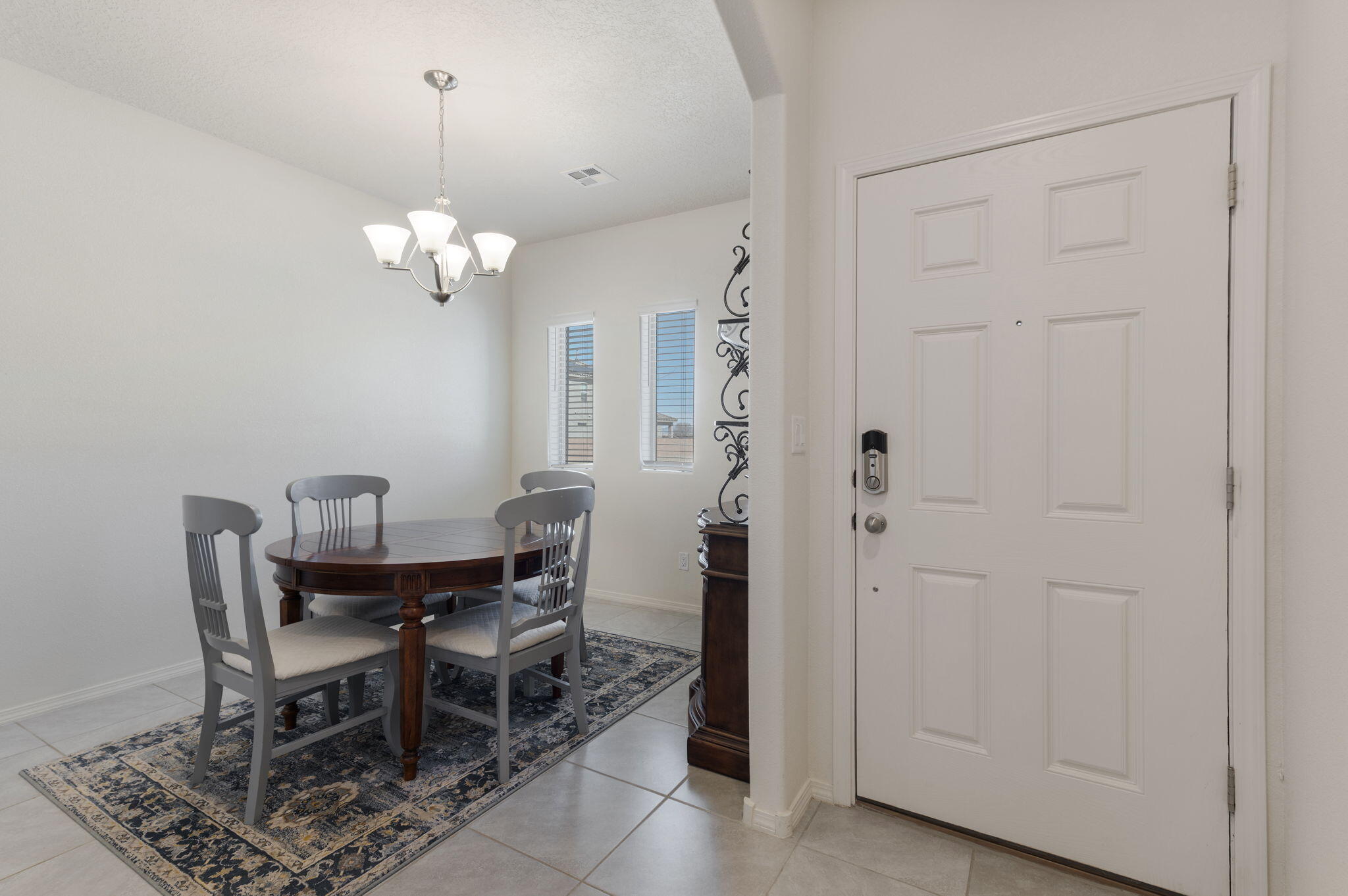 1825 Tesoro Loop NW