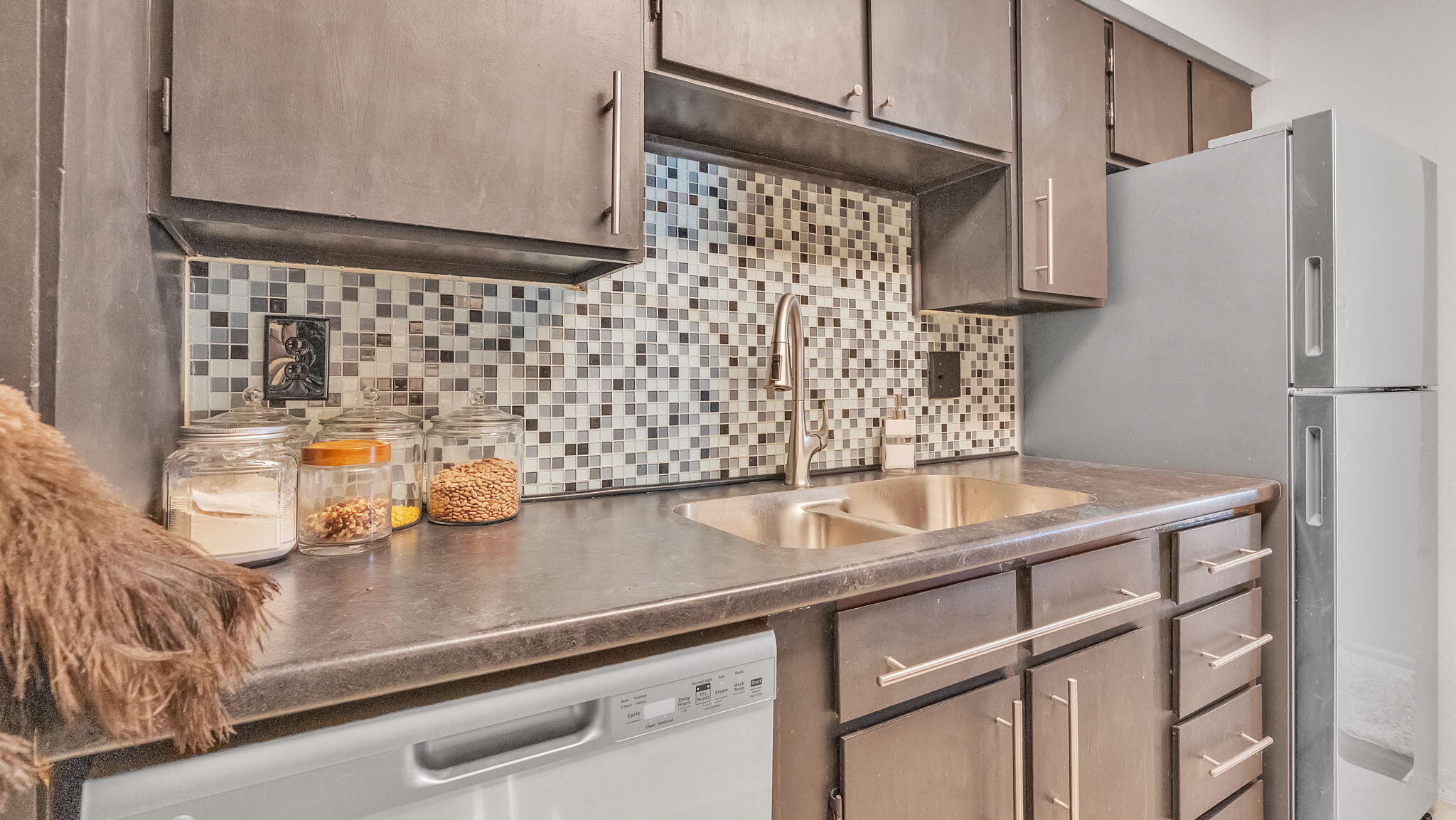 3857 Montgomery Boulevard NE APT 1233