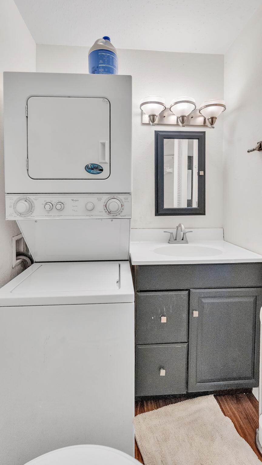 3857 Montgomery Boulevard NE APT 1233