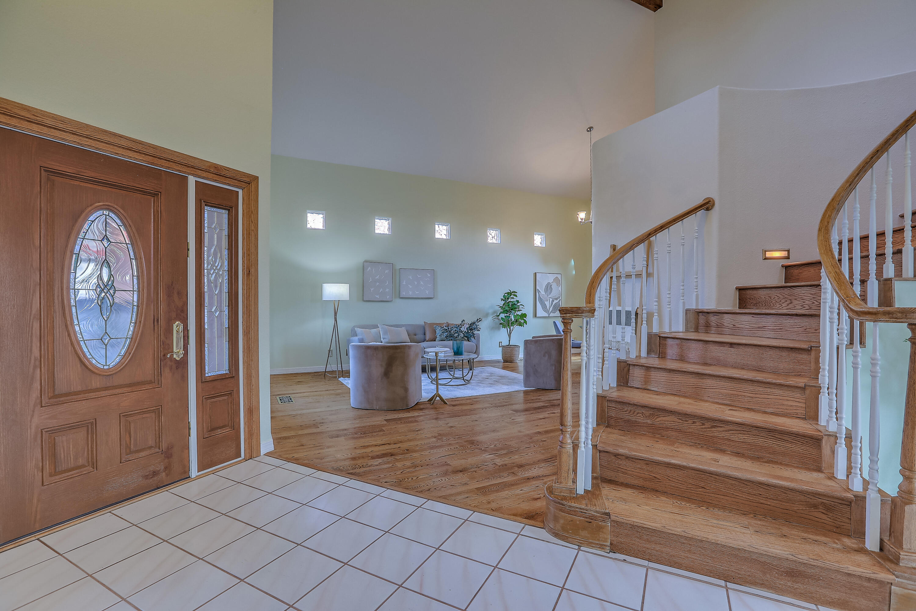 13400 Pinnacle Court NE