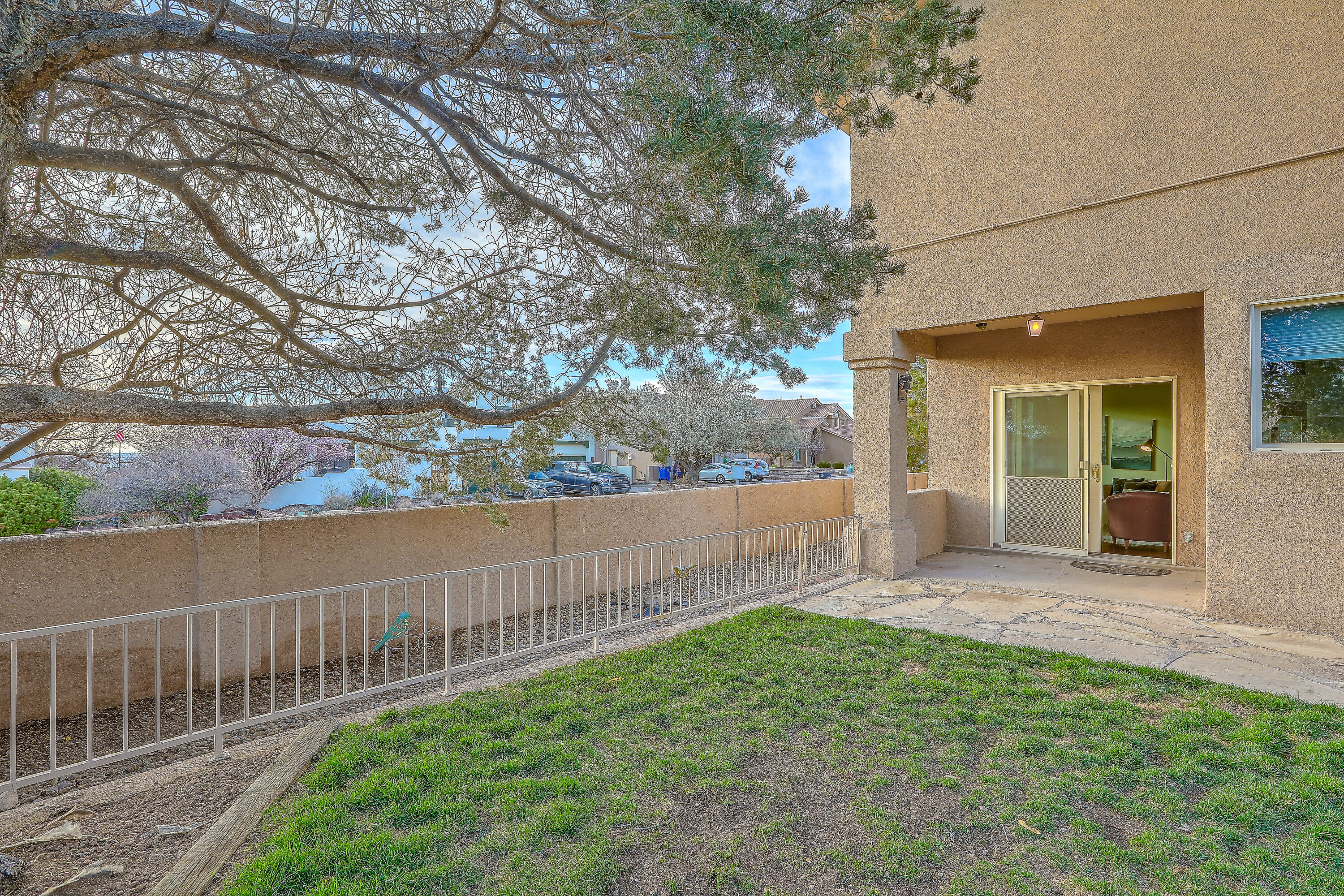 13400 Pinnacle Court NE