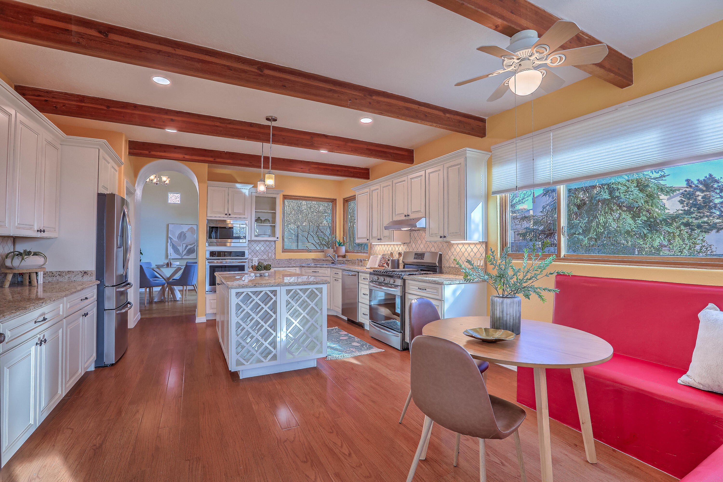 13400 Pinnacle Court NE