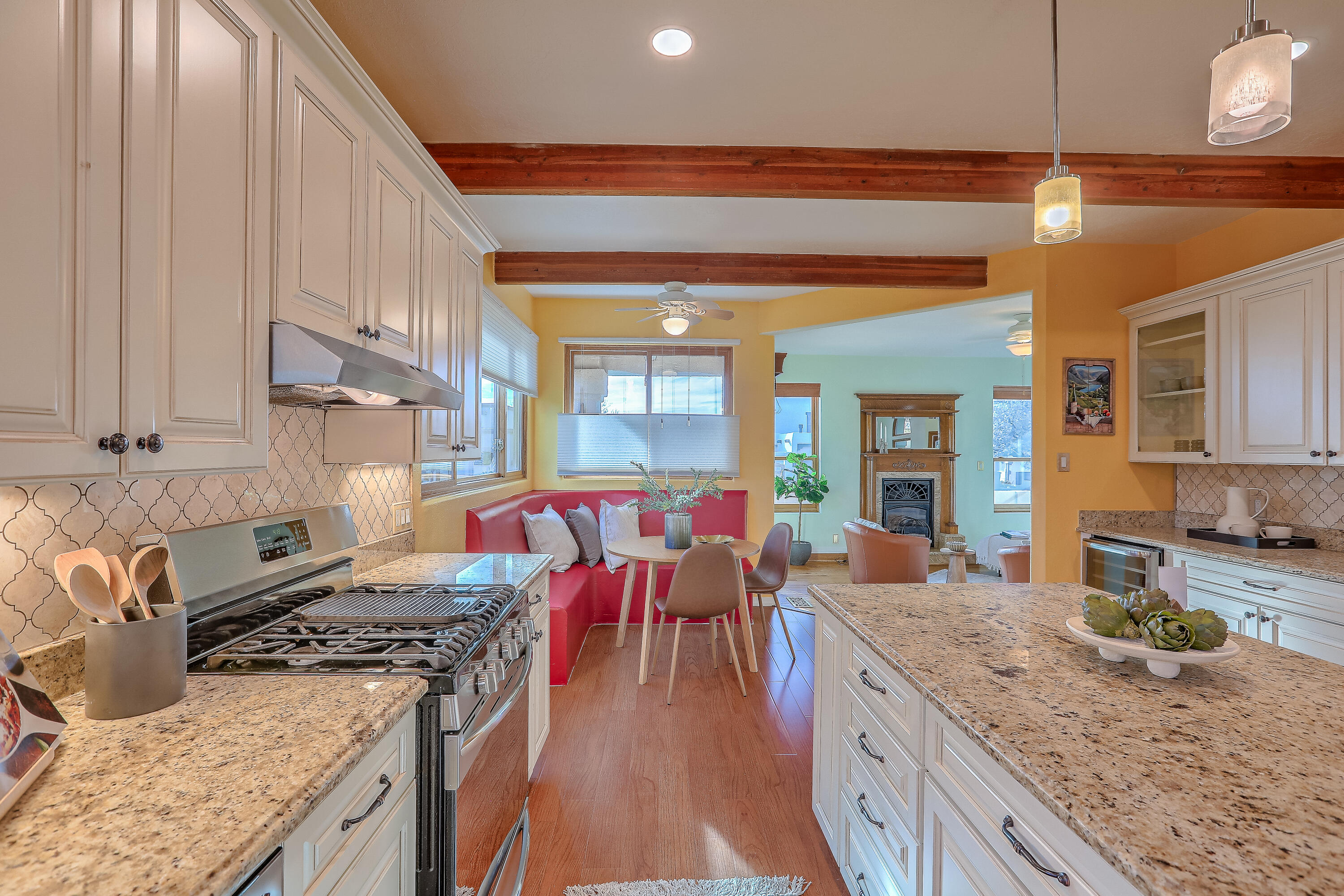 13400 Pinnacle Court NE