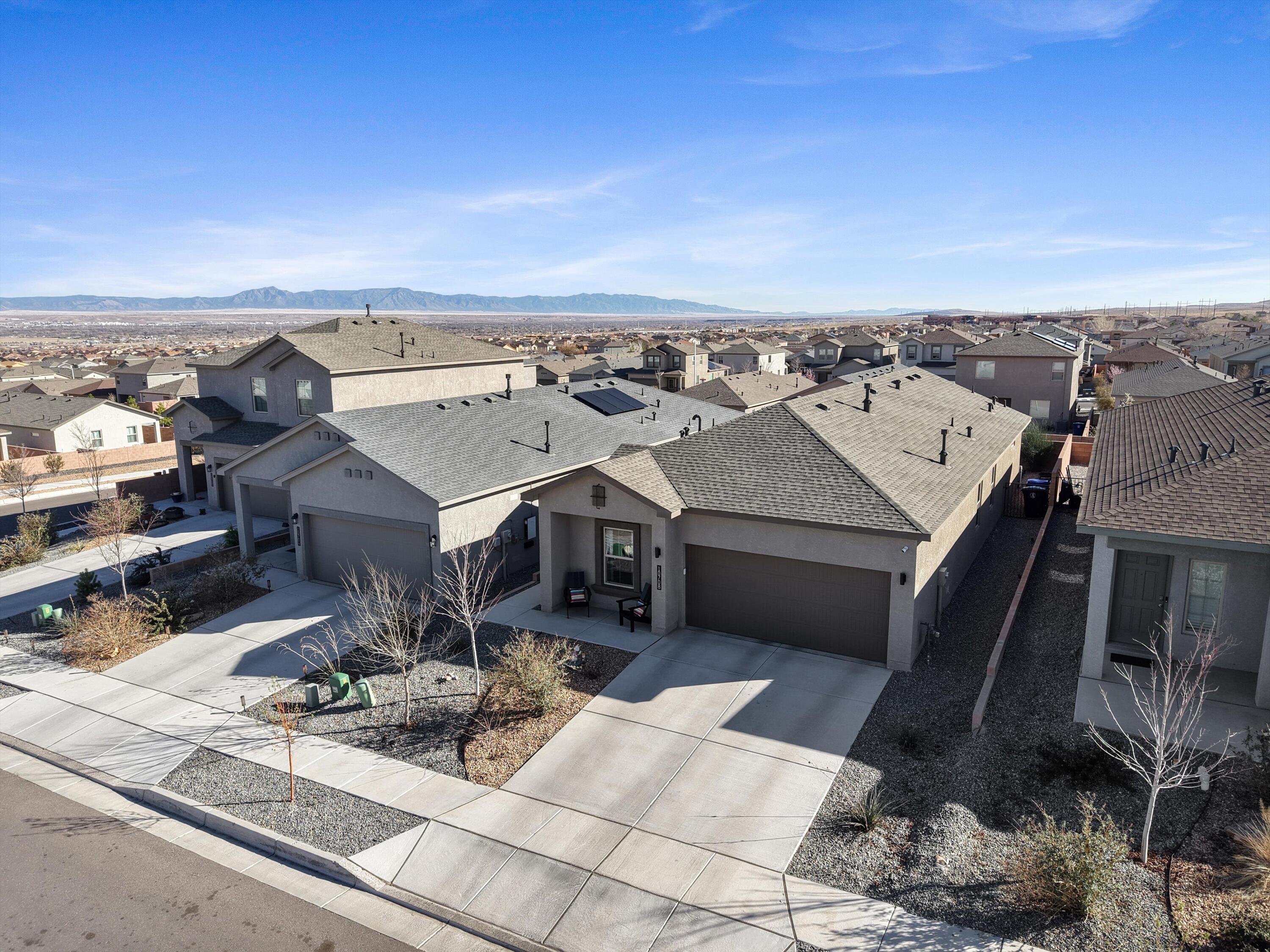 10708 Sabino Loop SW