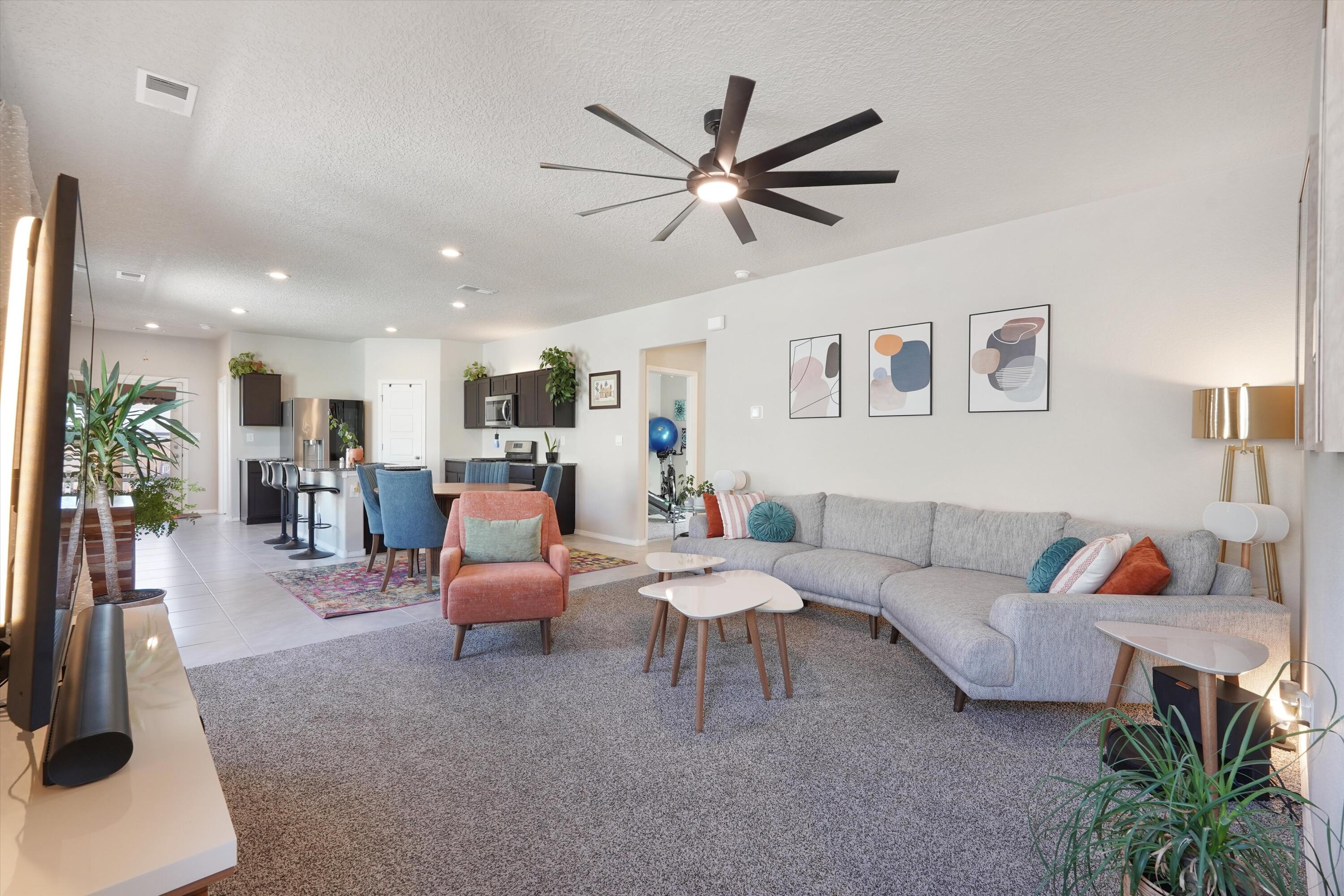 10708 Sabino Loop SW