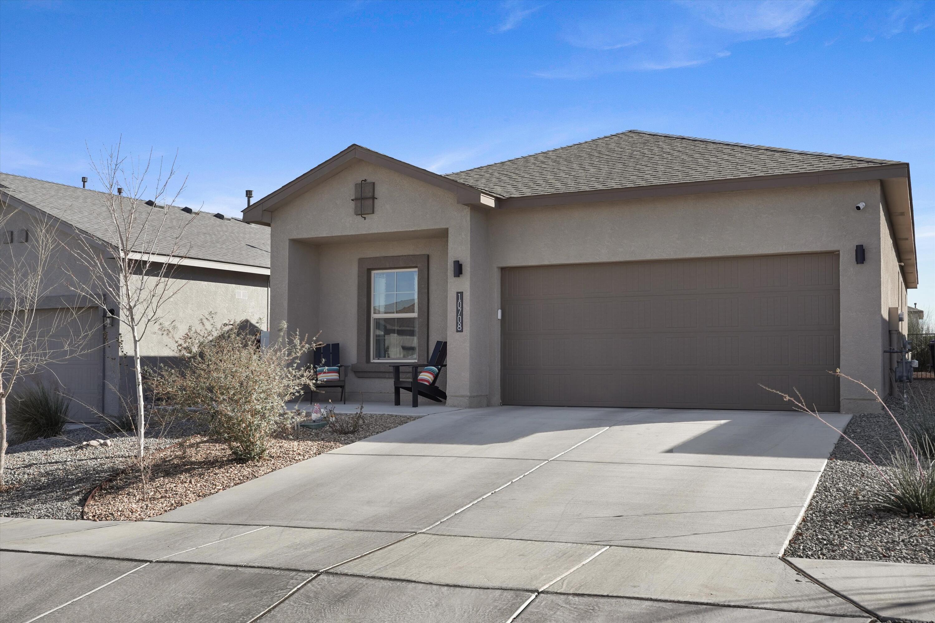 10708 Sabino Loop SW