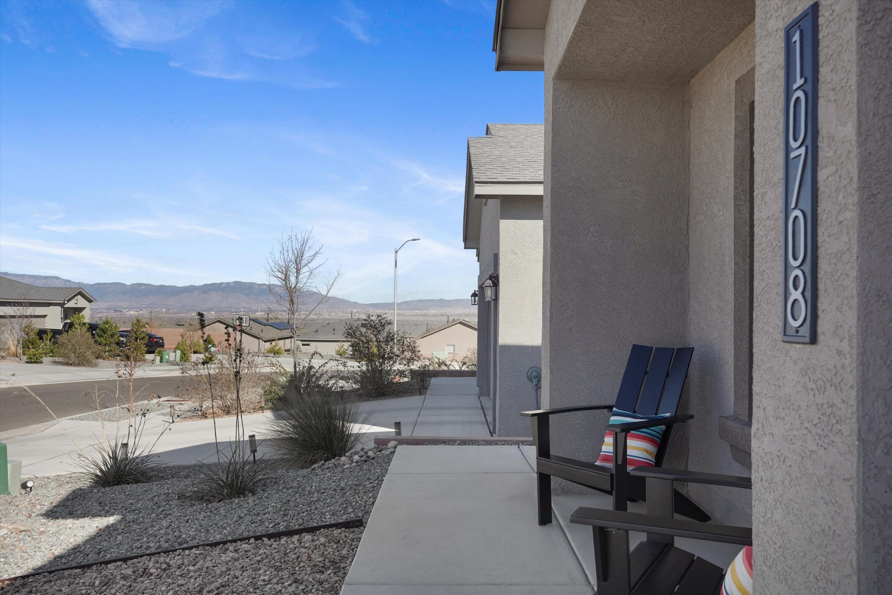 10708 Sabino Loop SW