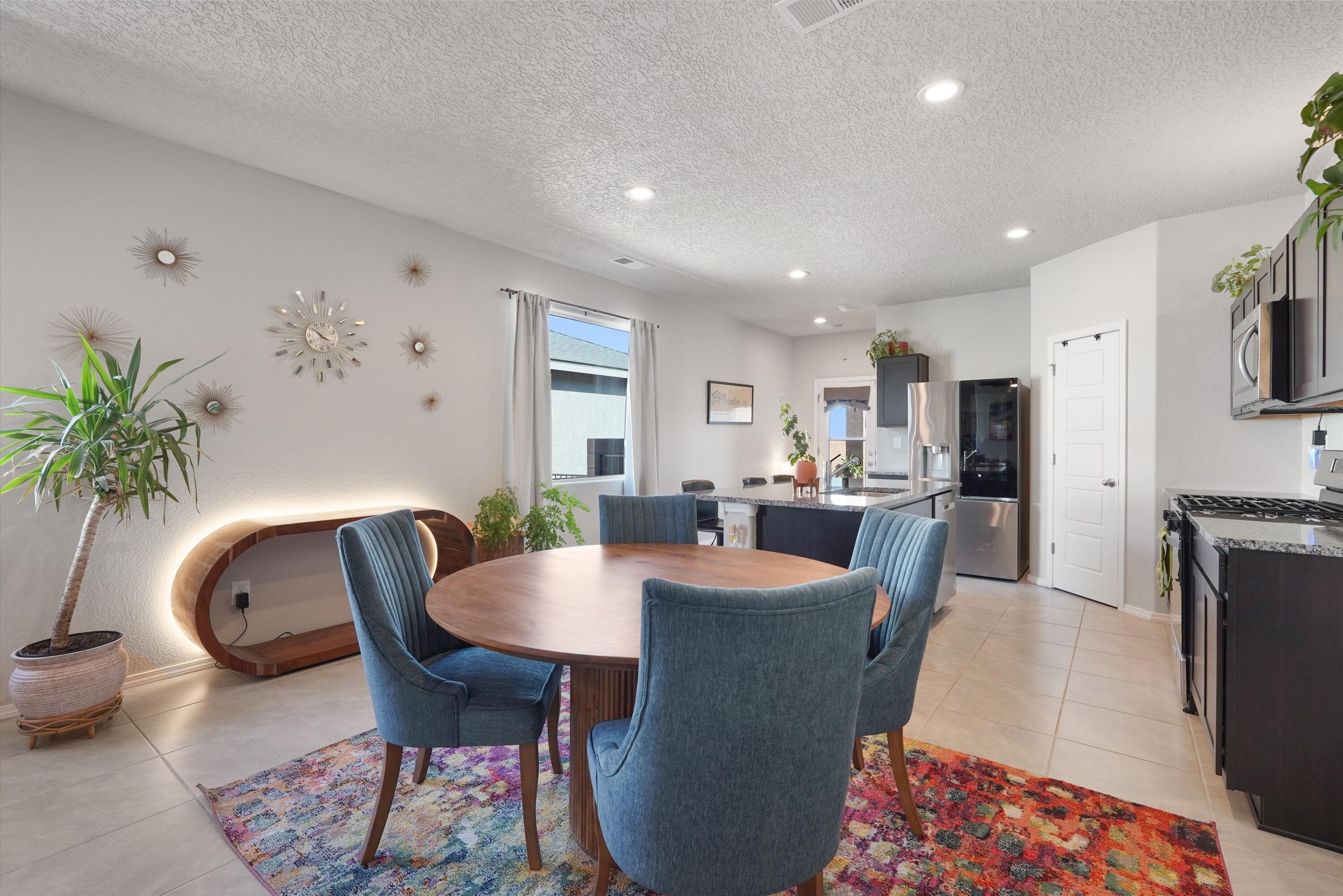 10708 Sabino Loop SW