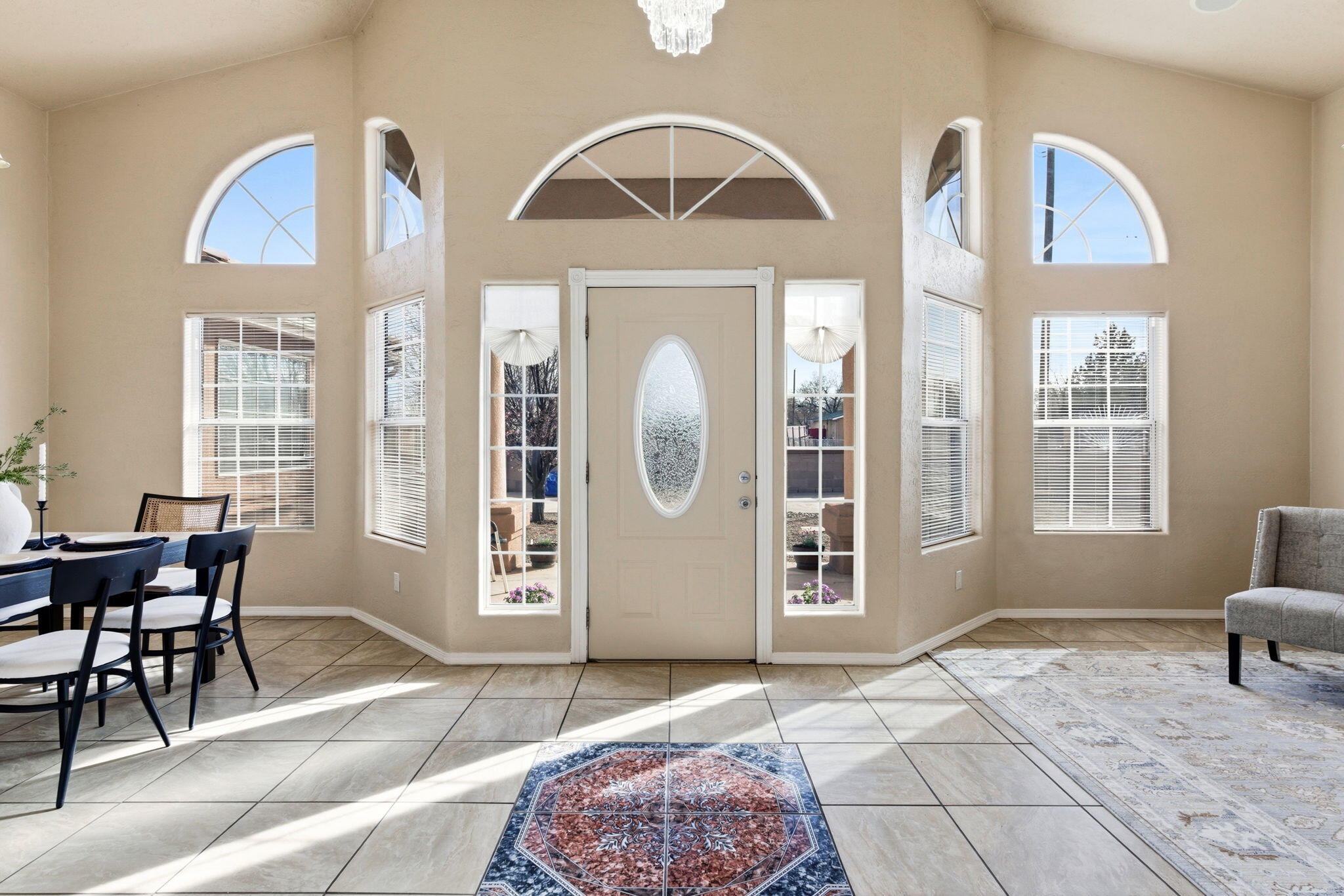 211 Hendrix Road NW