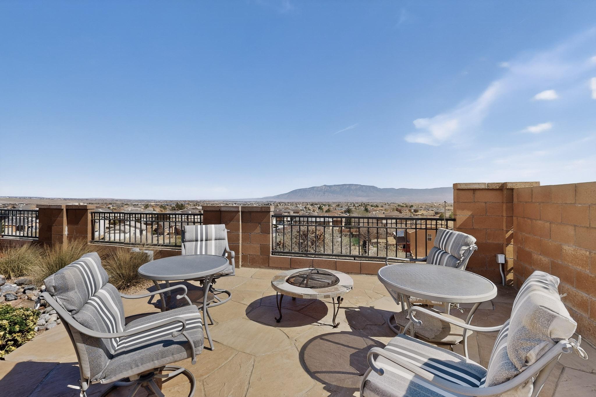 10200 Avenida Vista Sol NW